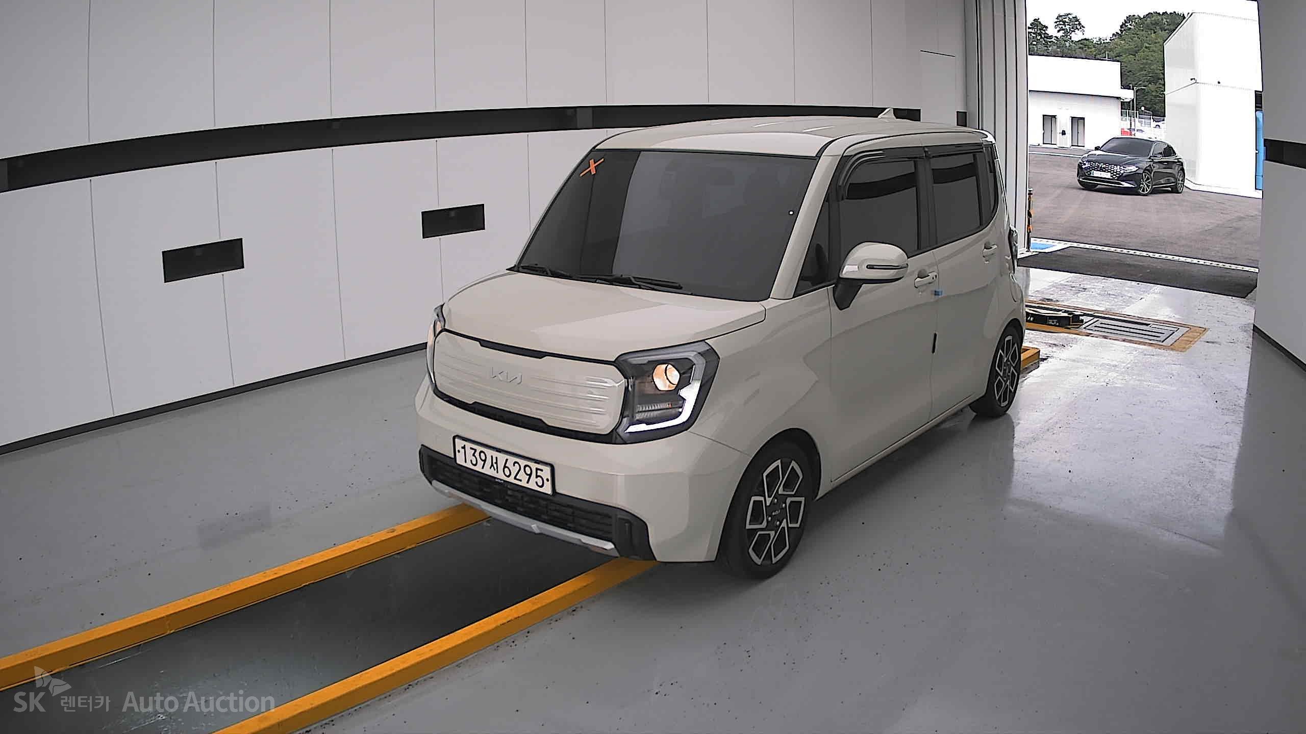 2023 - kia ray
