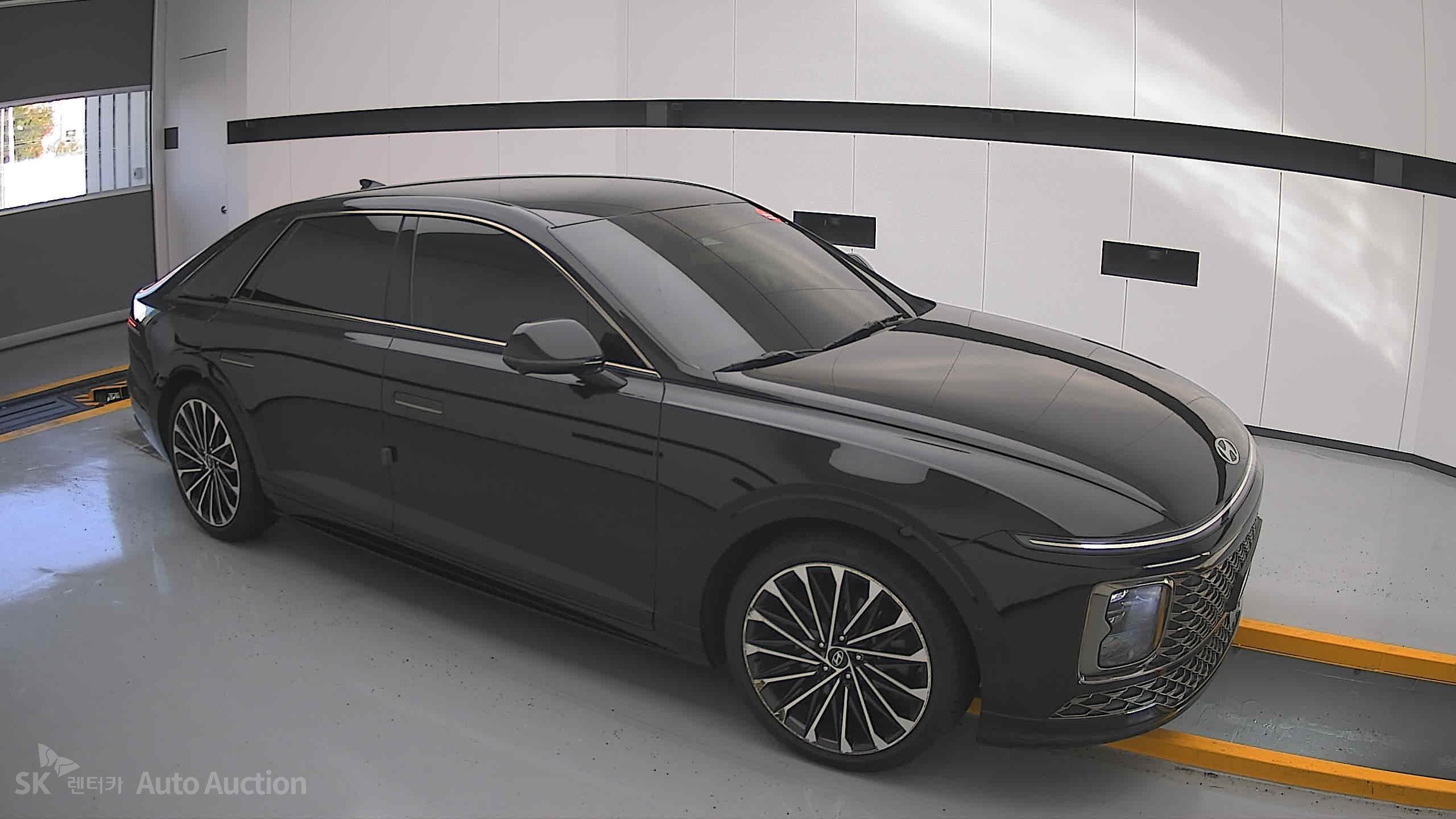 هيونداي All-New Grandeur 2024 — صورة 20
