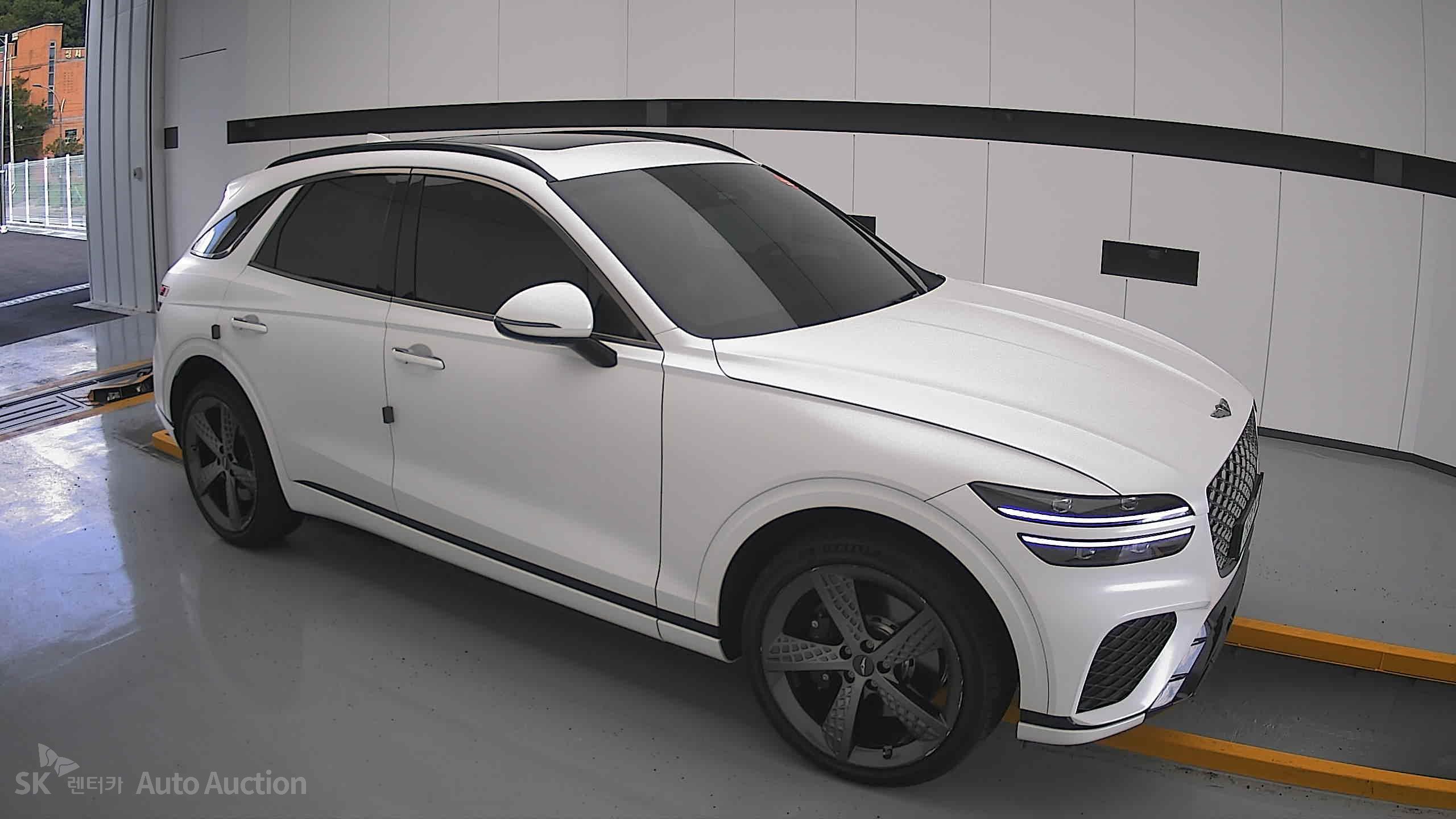 2023 - genesis gv70