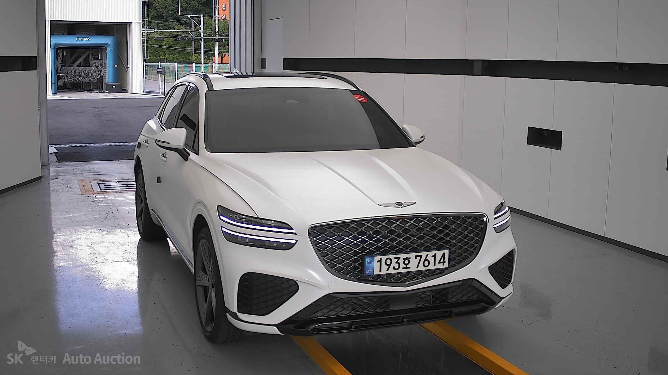 2023 - genesis gv70