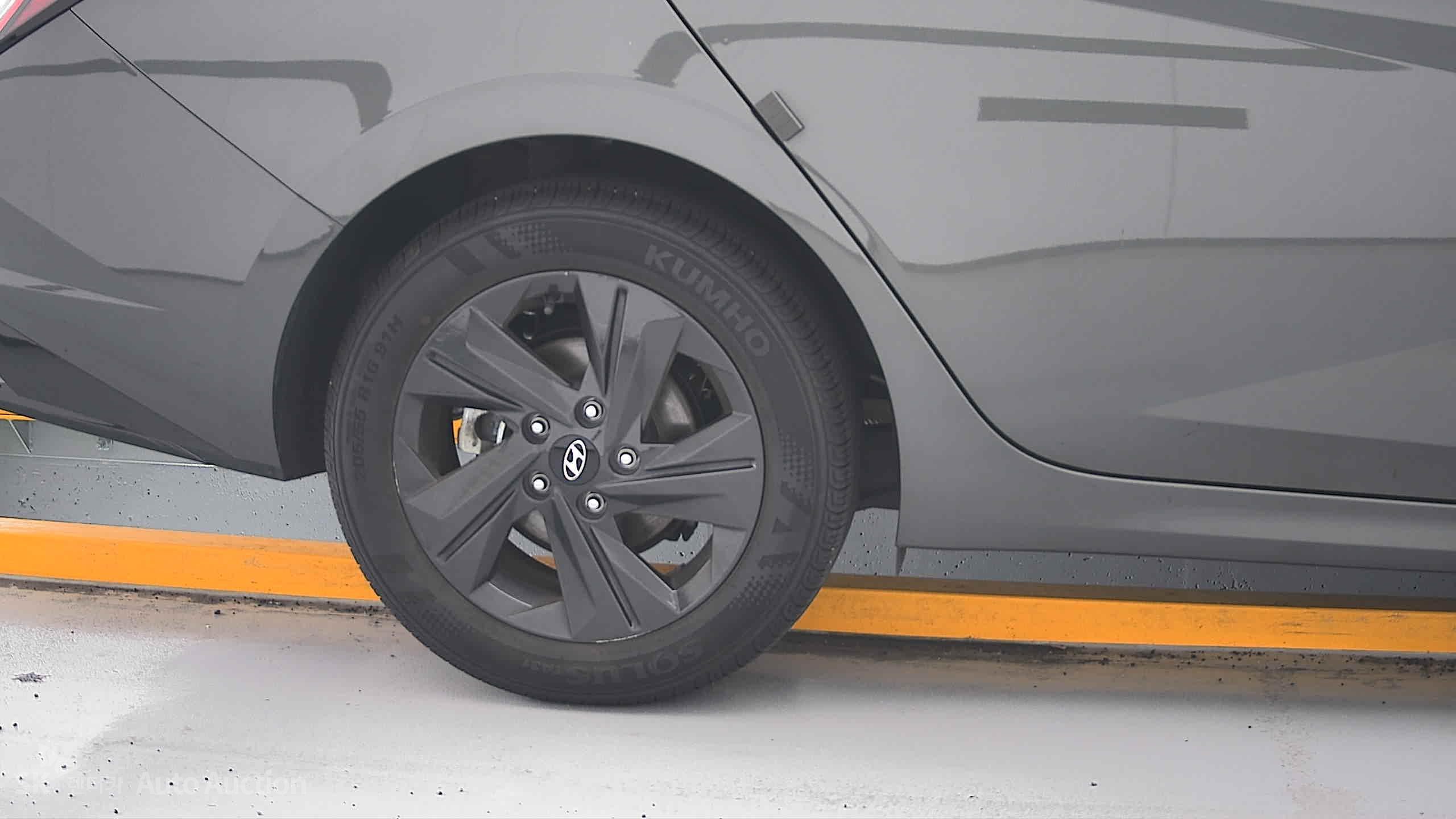 2023 - hyundai avante