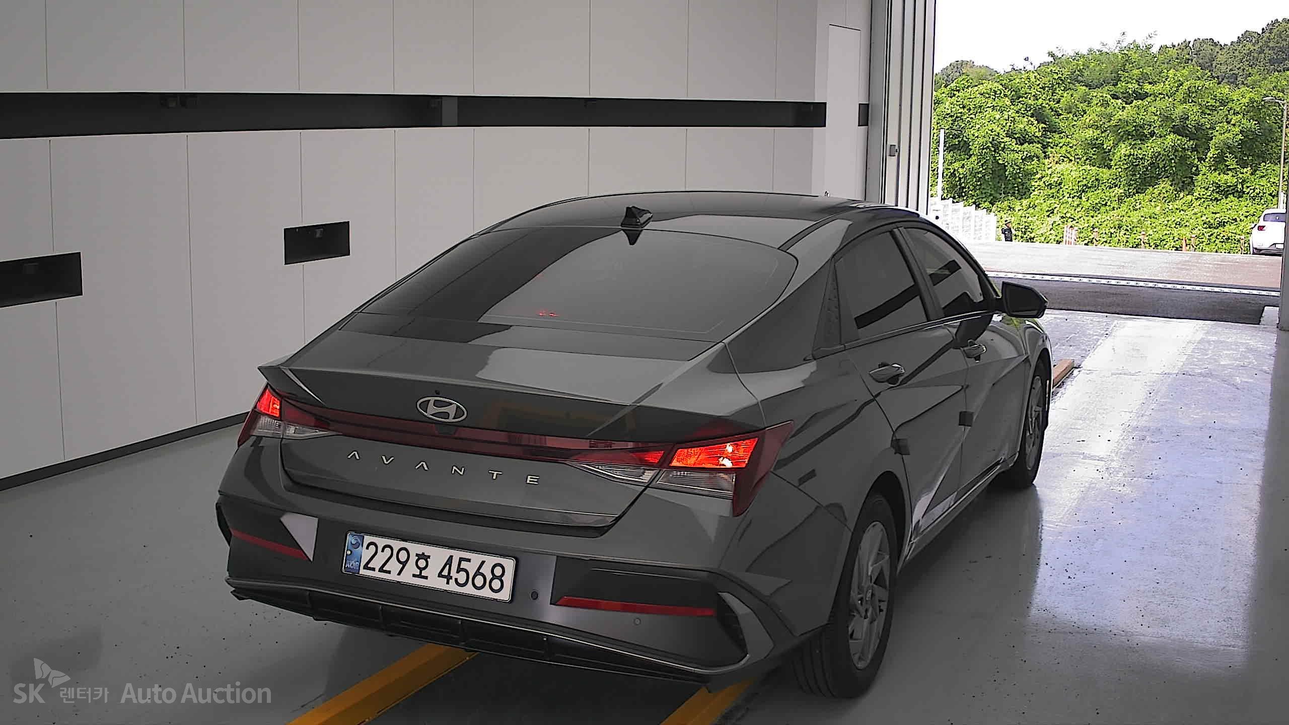 2025 - hyundai avante