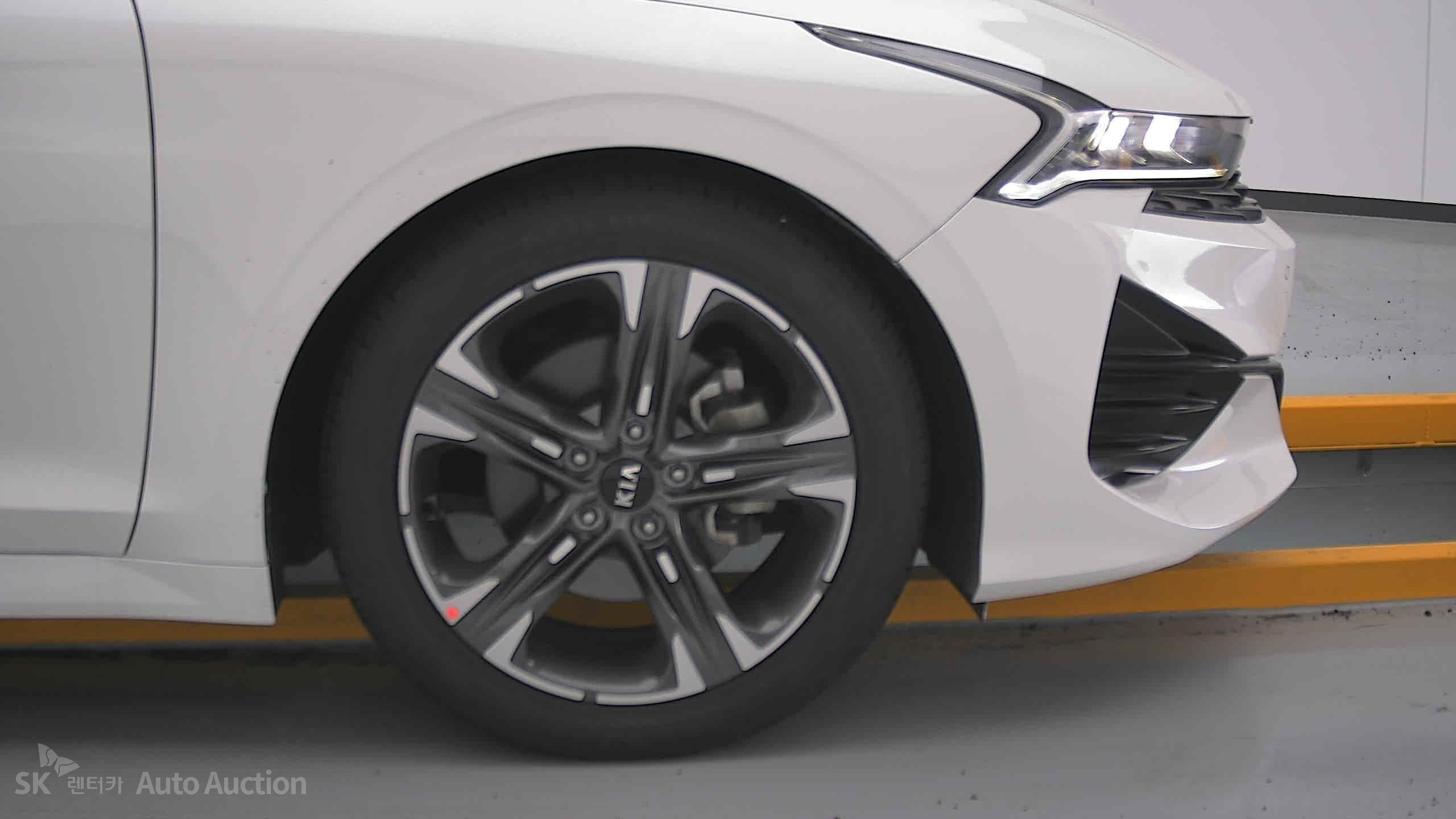 2021 - kia k5