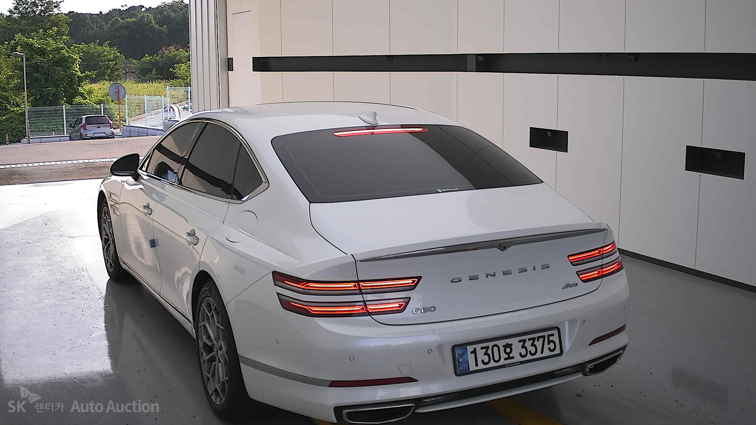 2024 - genesis g80