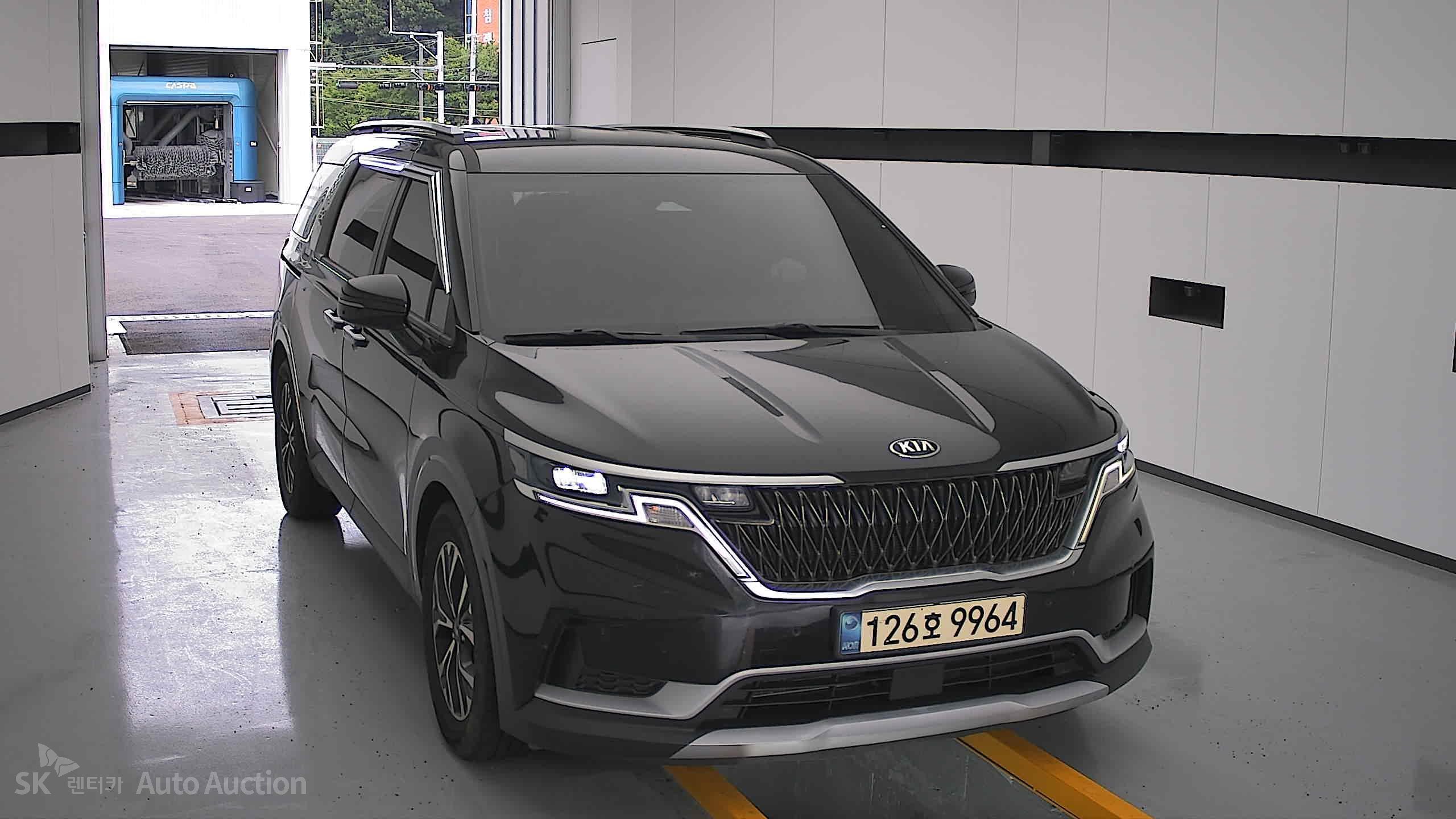 2021 - kia carnival