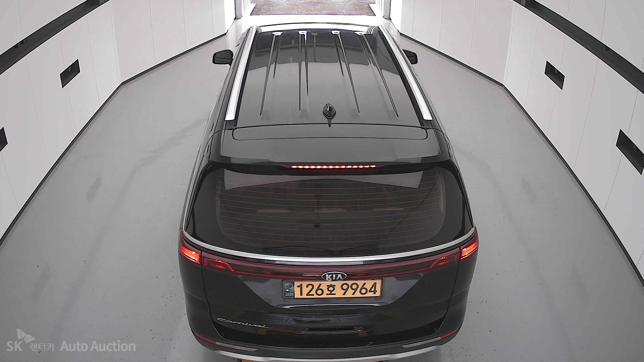 2021 - kia carnival