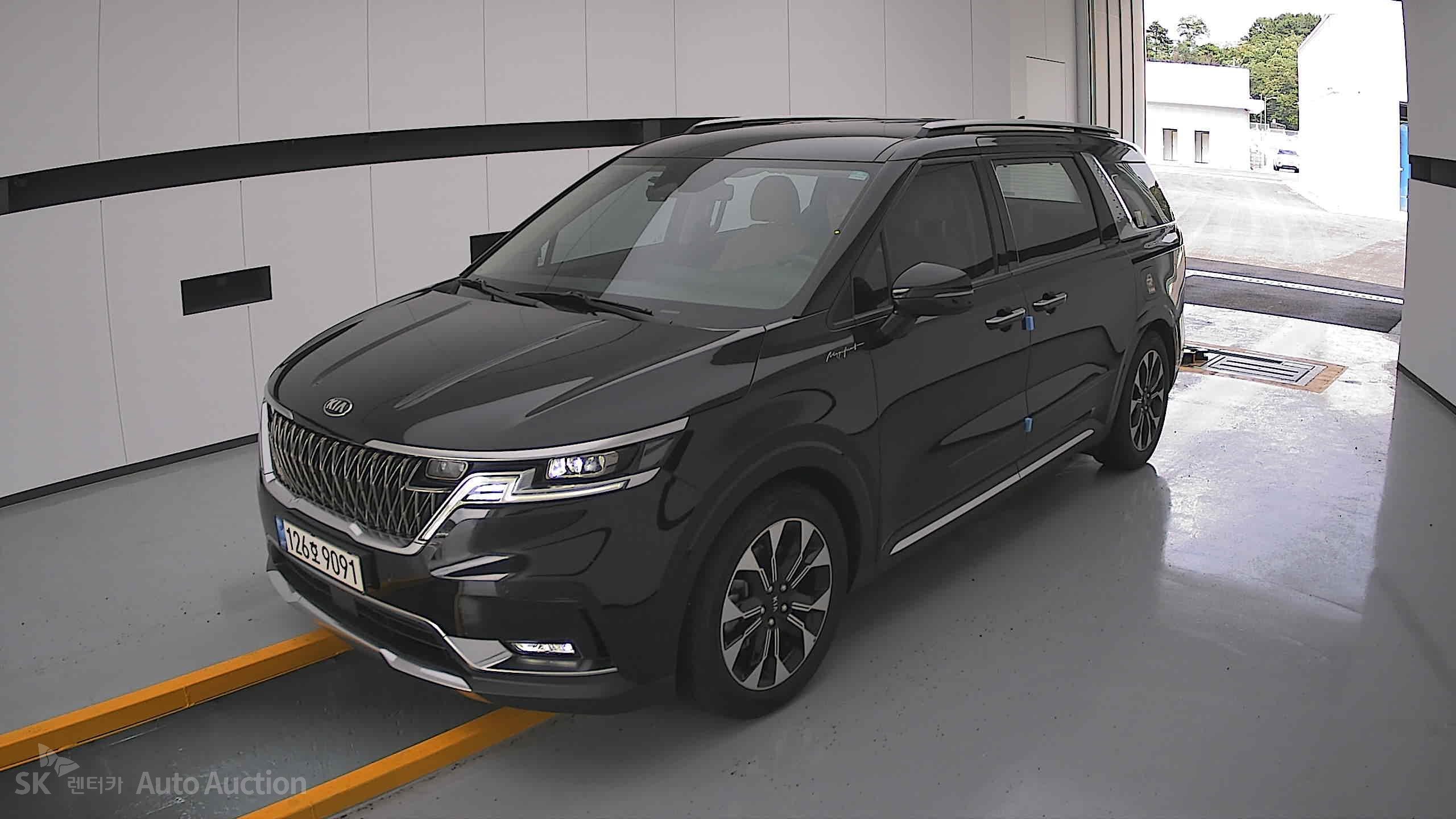 2021 - kia carnival