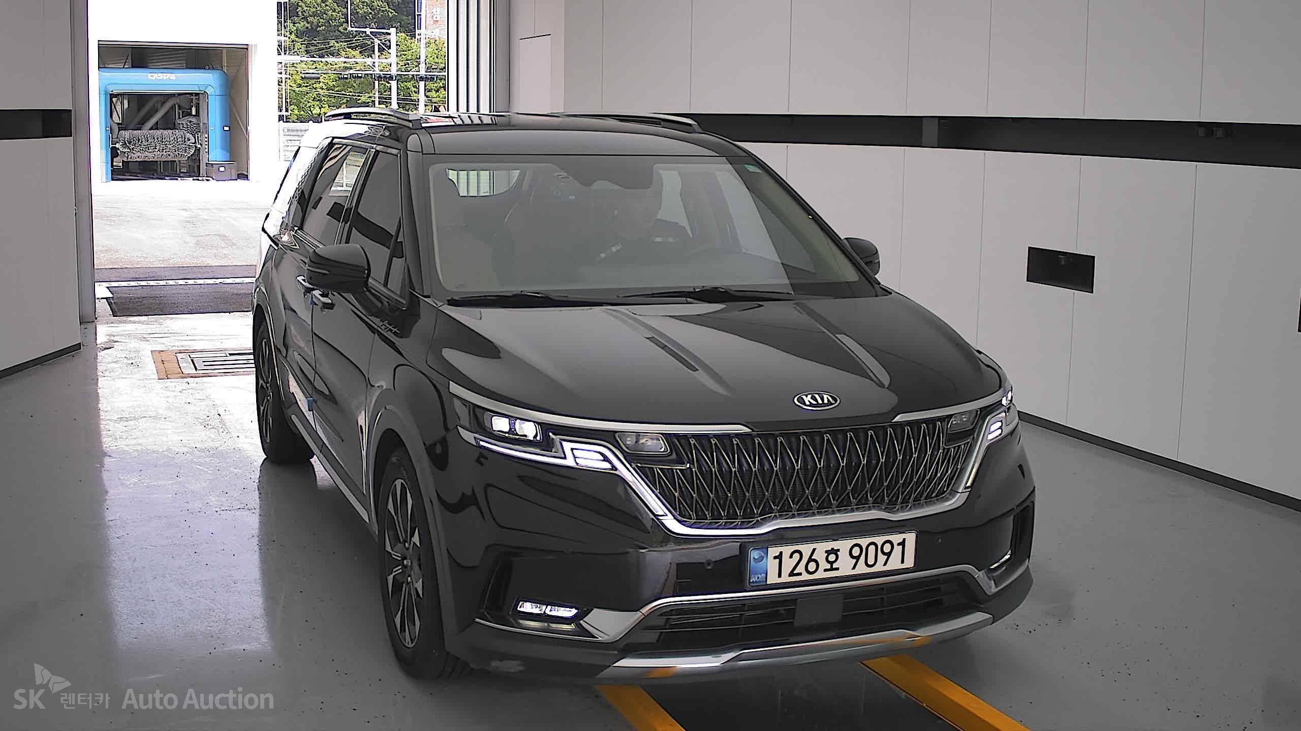 2021 - kia carnival