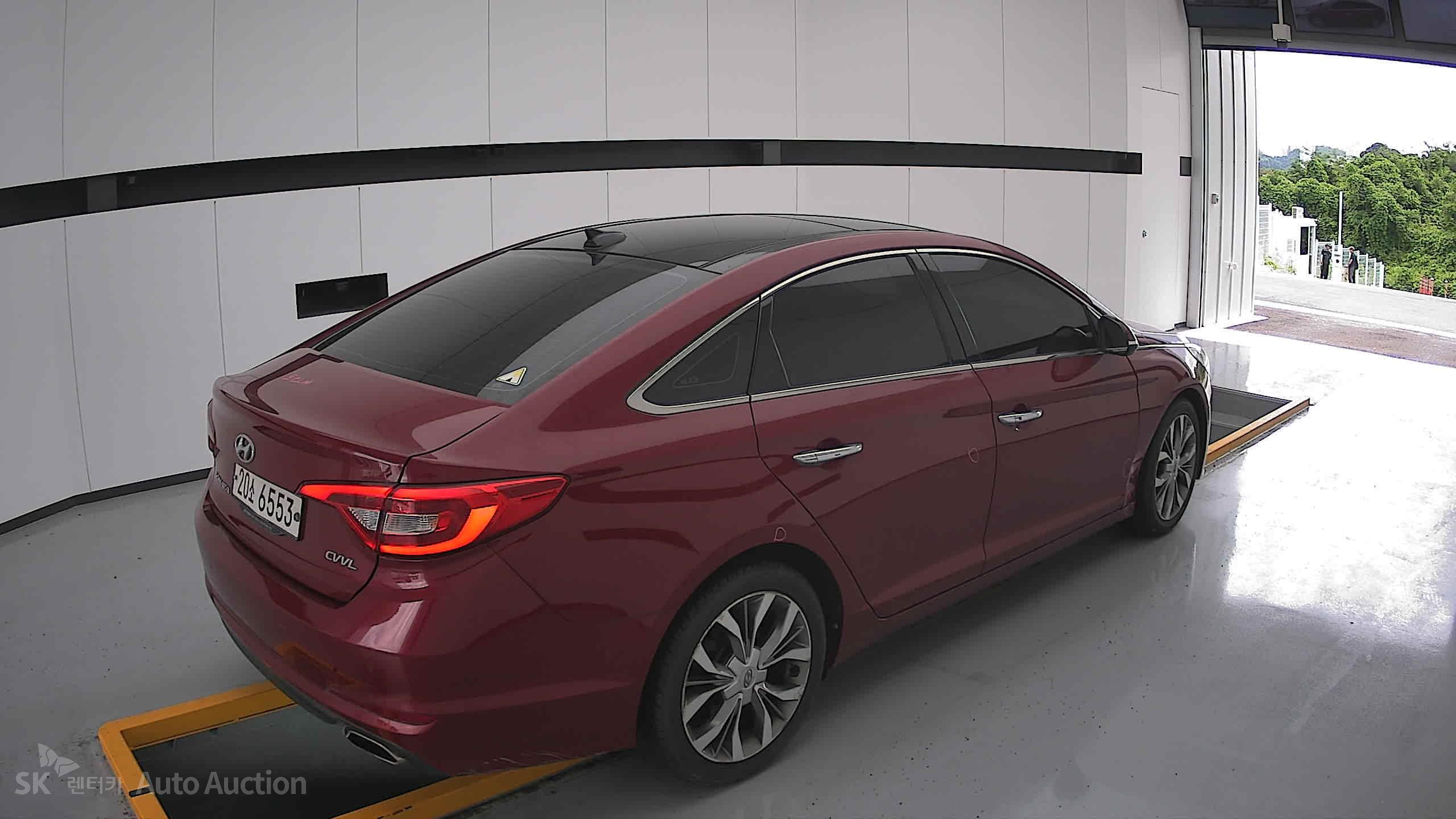 2015 - hyundai lf sonata