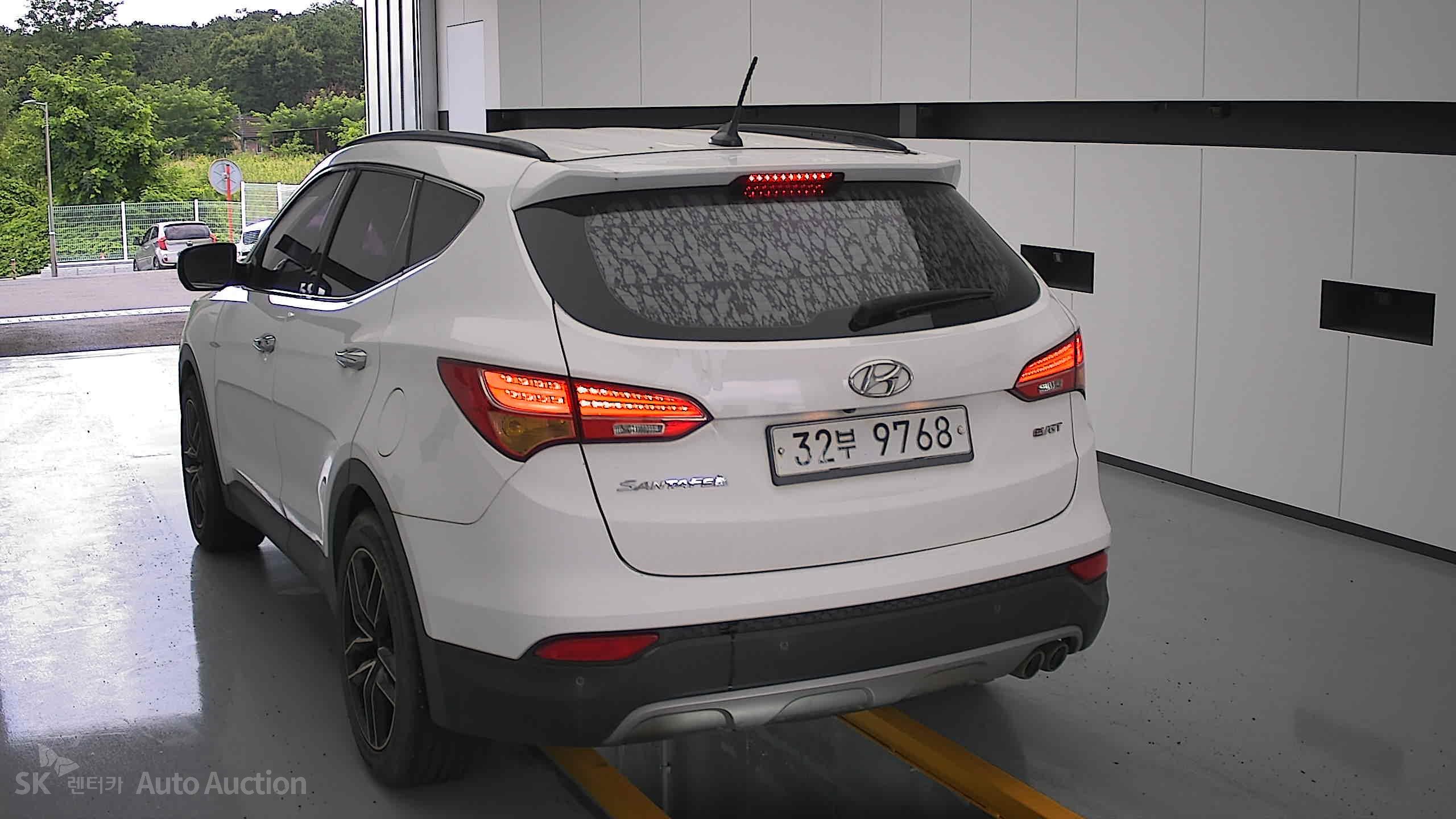 2013 - hyundai santa fe