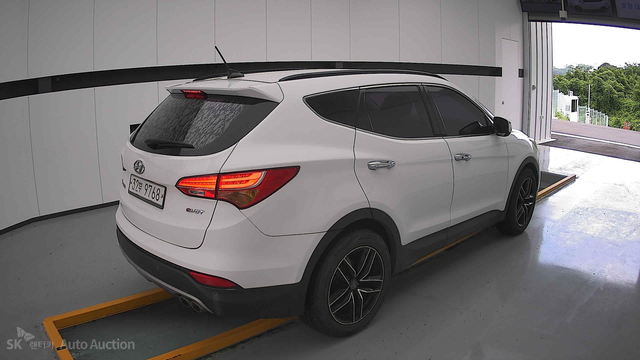 2013 - hyundai santa fe