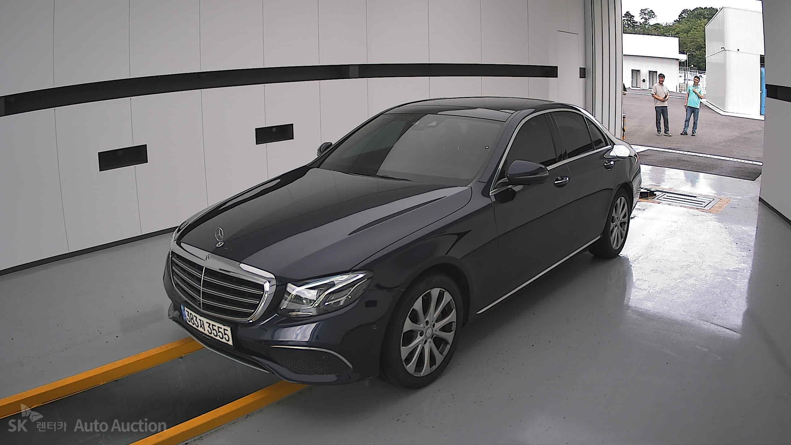 2017 - mercedes-benz e300