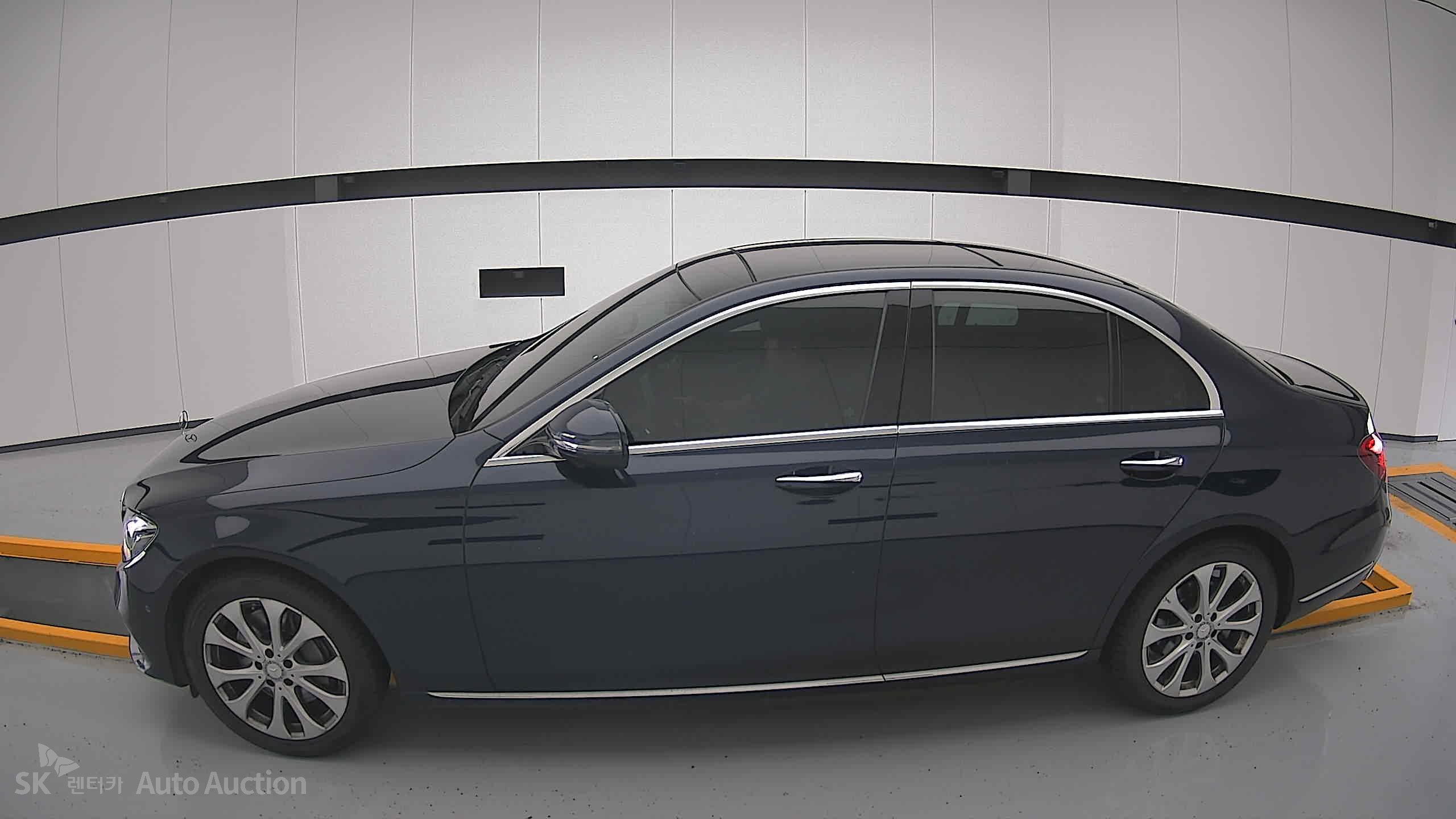 2017 - mercedes-benz e300