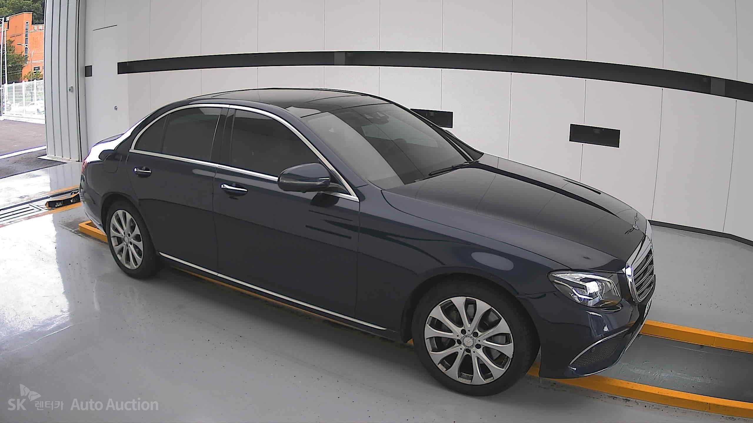 2017 - mercedes-benz e300