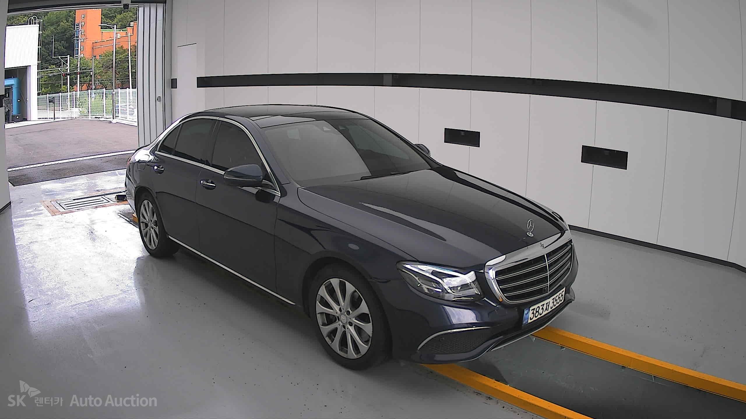 2017 - mercedes-benz e300