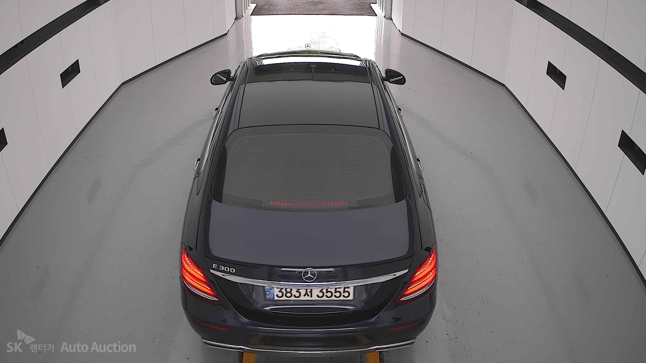 2017 - mercedes-benz e300