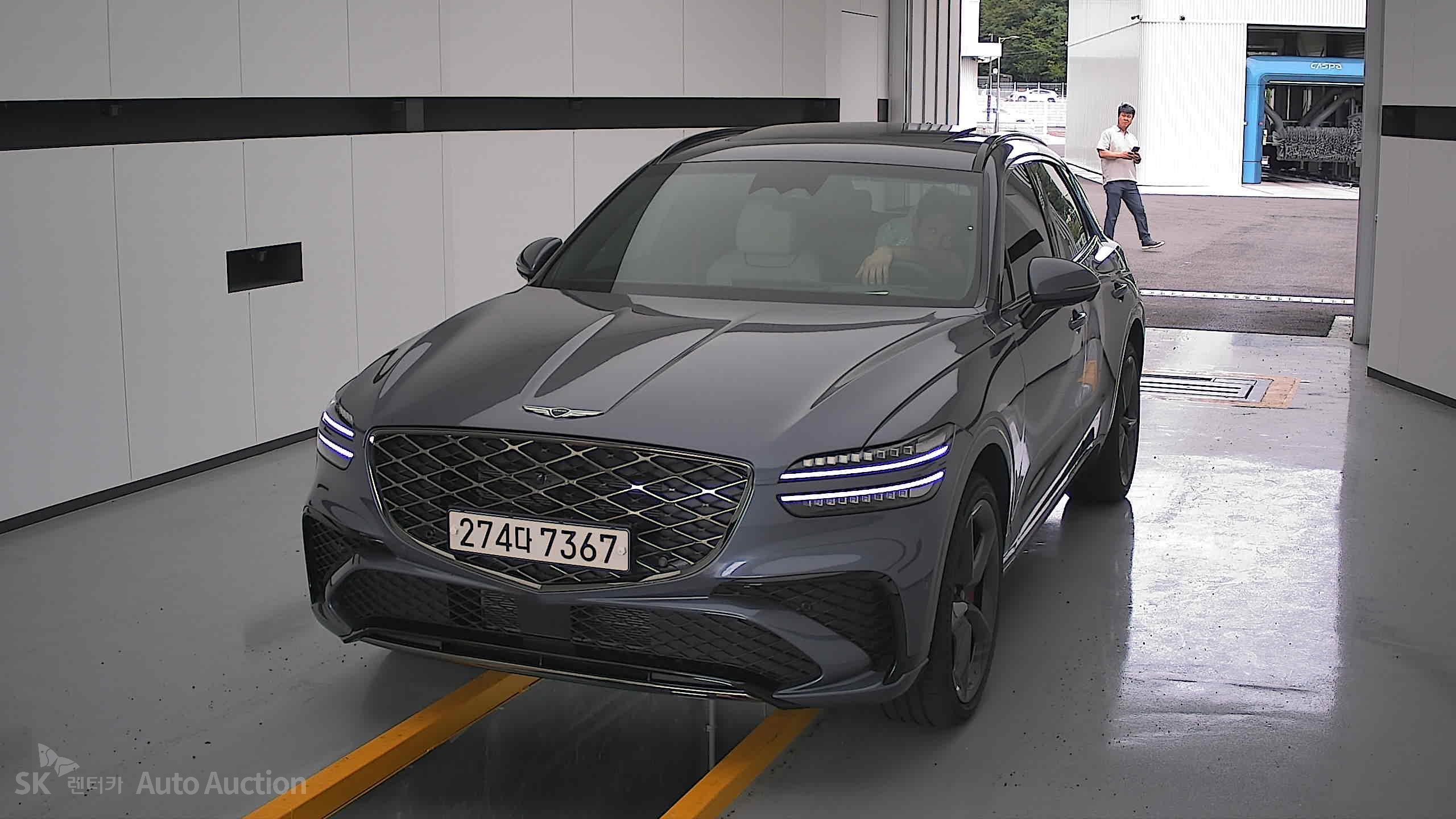 2025 Genesis GV70