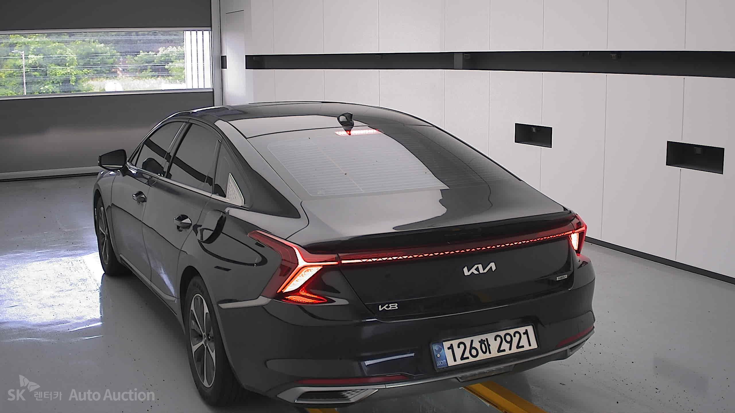 2022 - kia k8