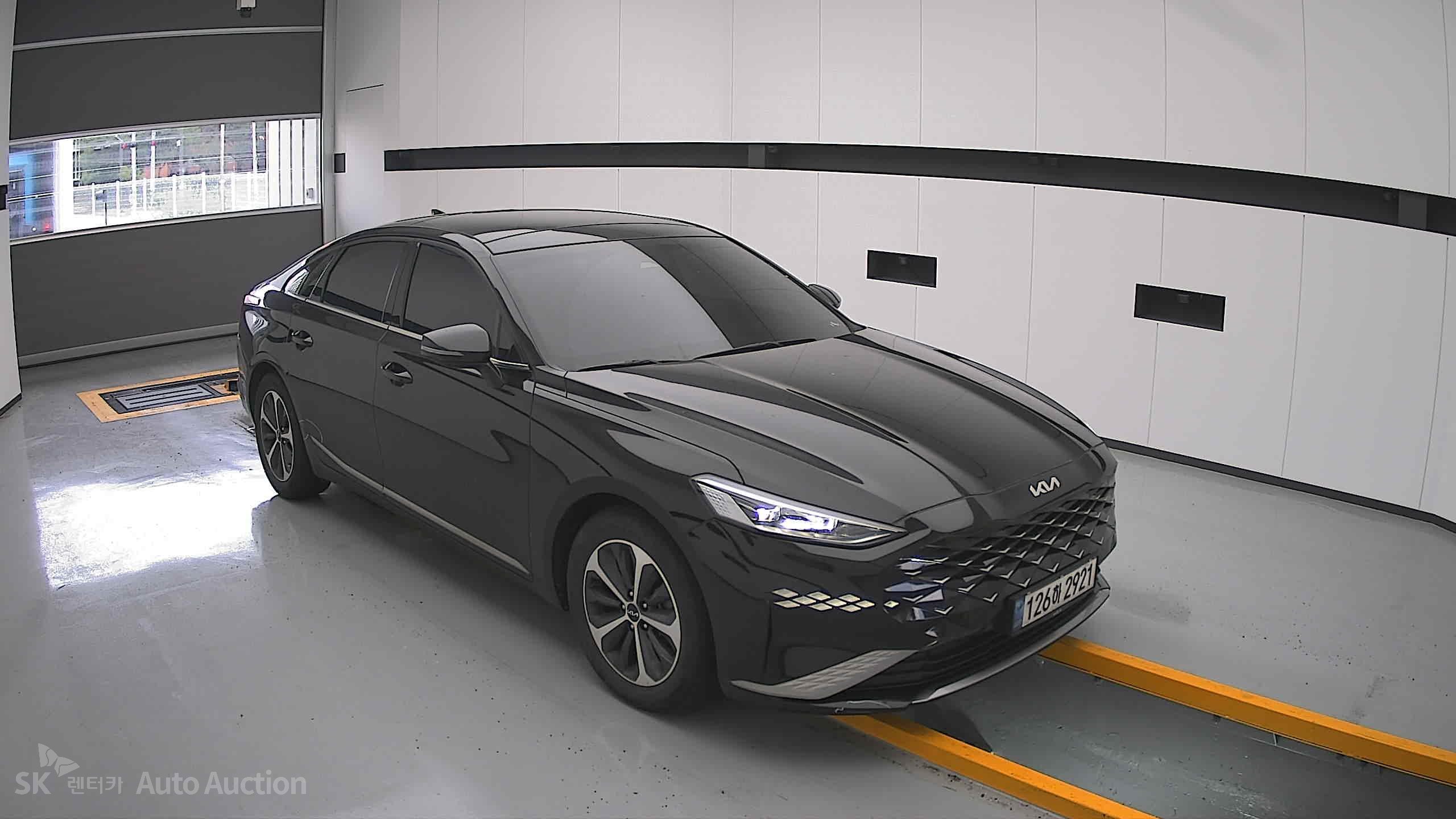 2022 - kia k8