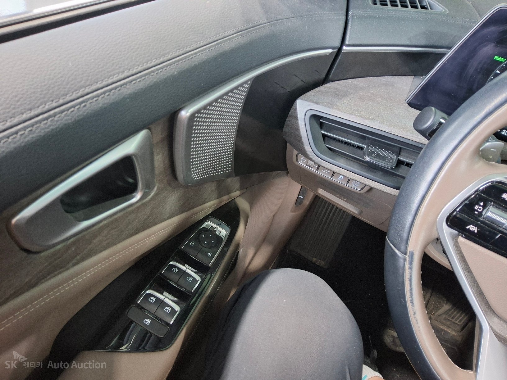 2022 - kia k8