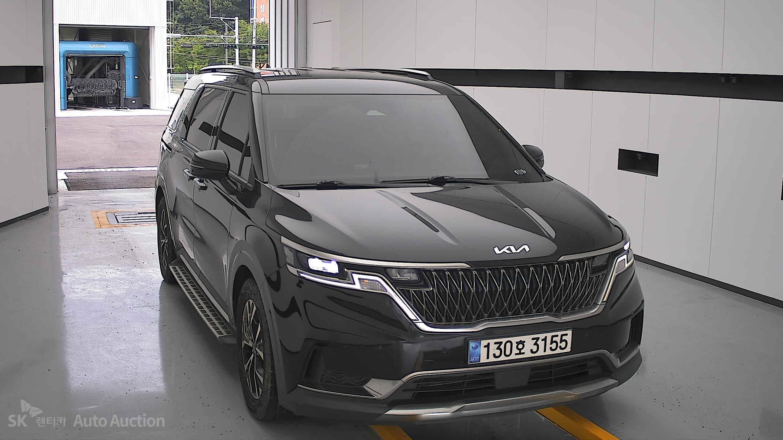 2023 - kia carnival