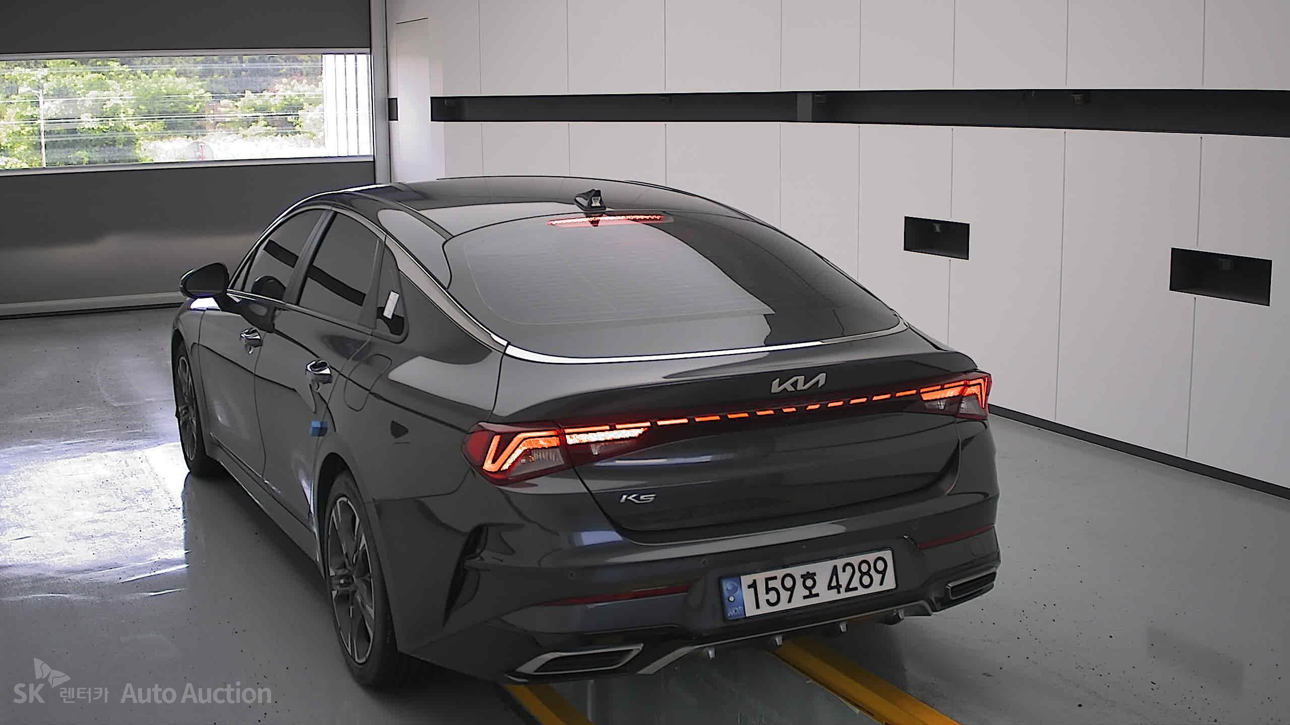 2022 - kia k5