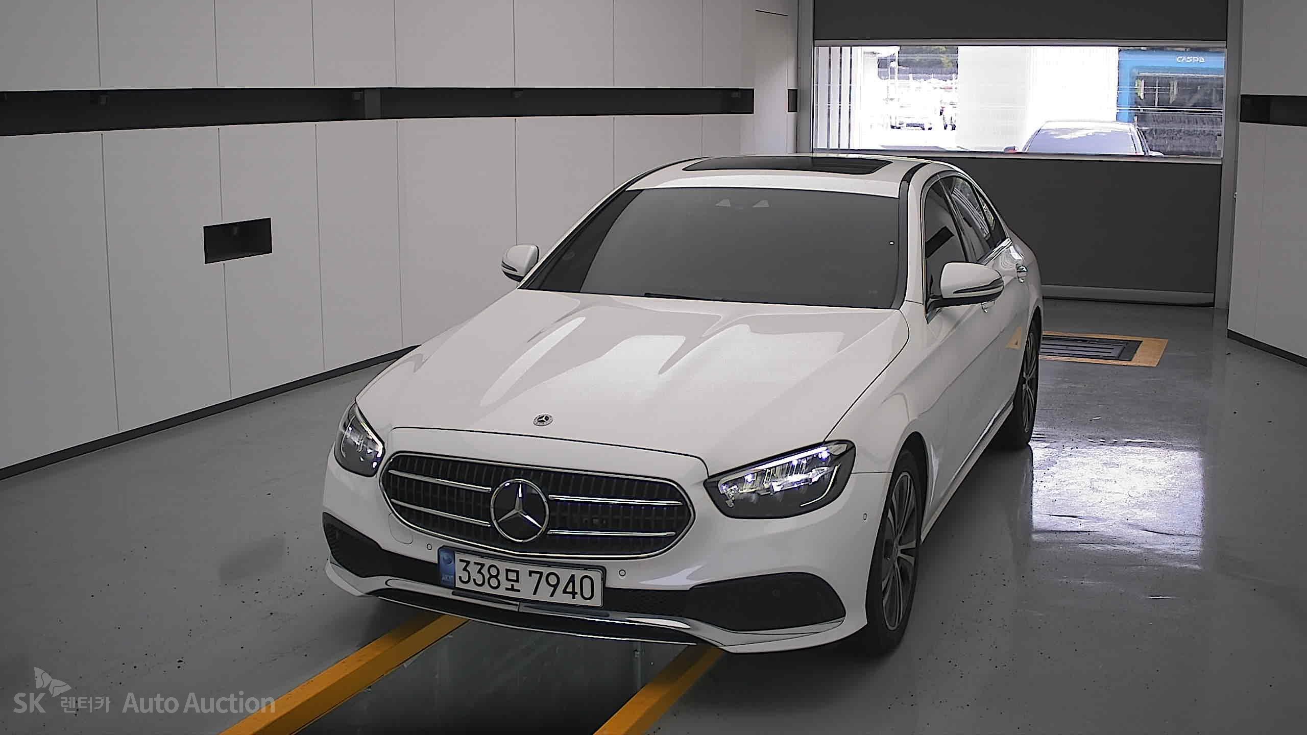 مرسيدس E-Class
