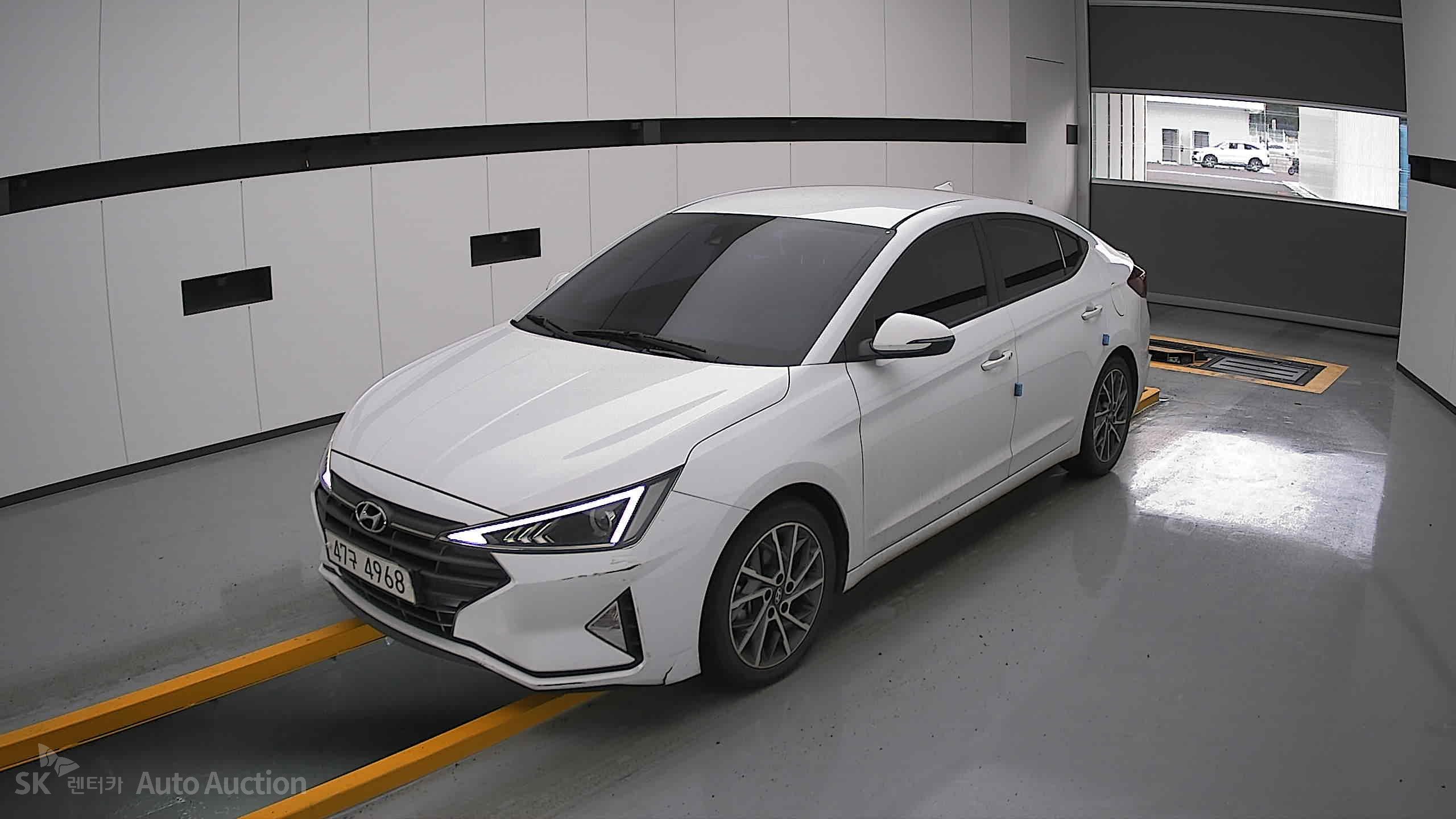 2019 - hyundai avante ad
