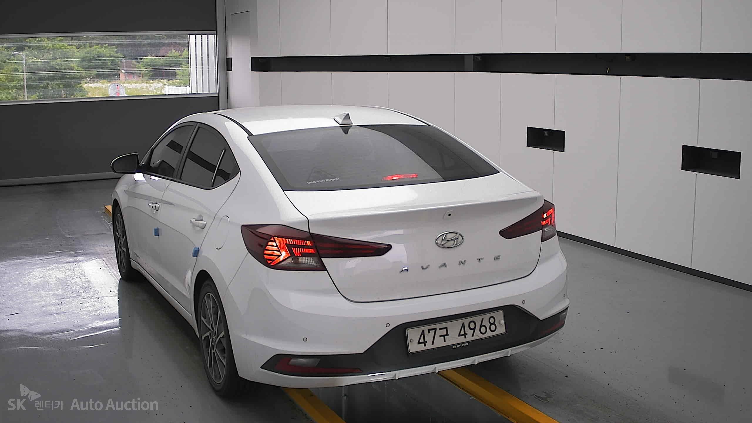 2019 - hyundai avante ad