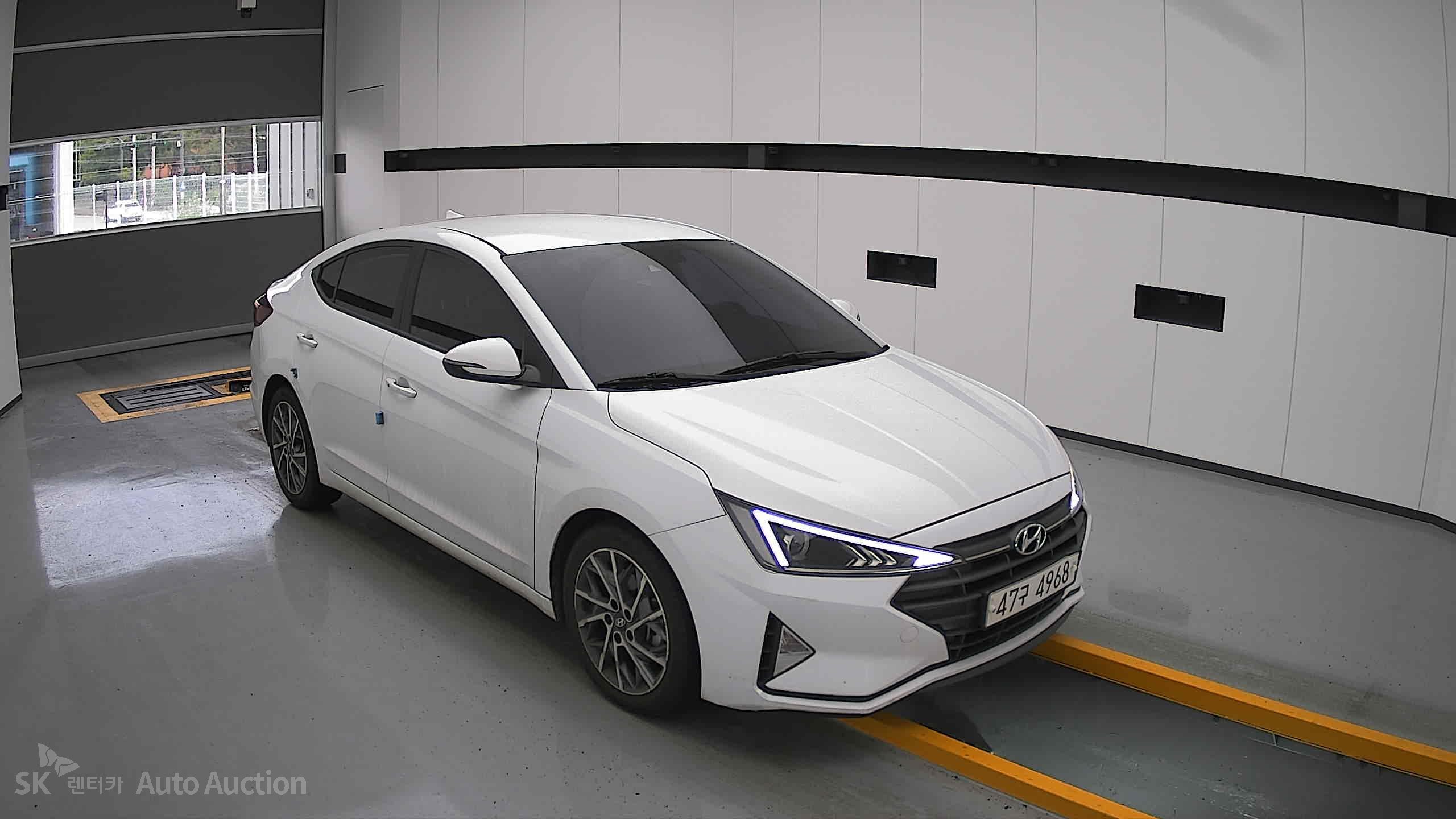 2019 - hyundai avante ad