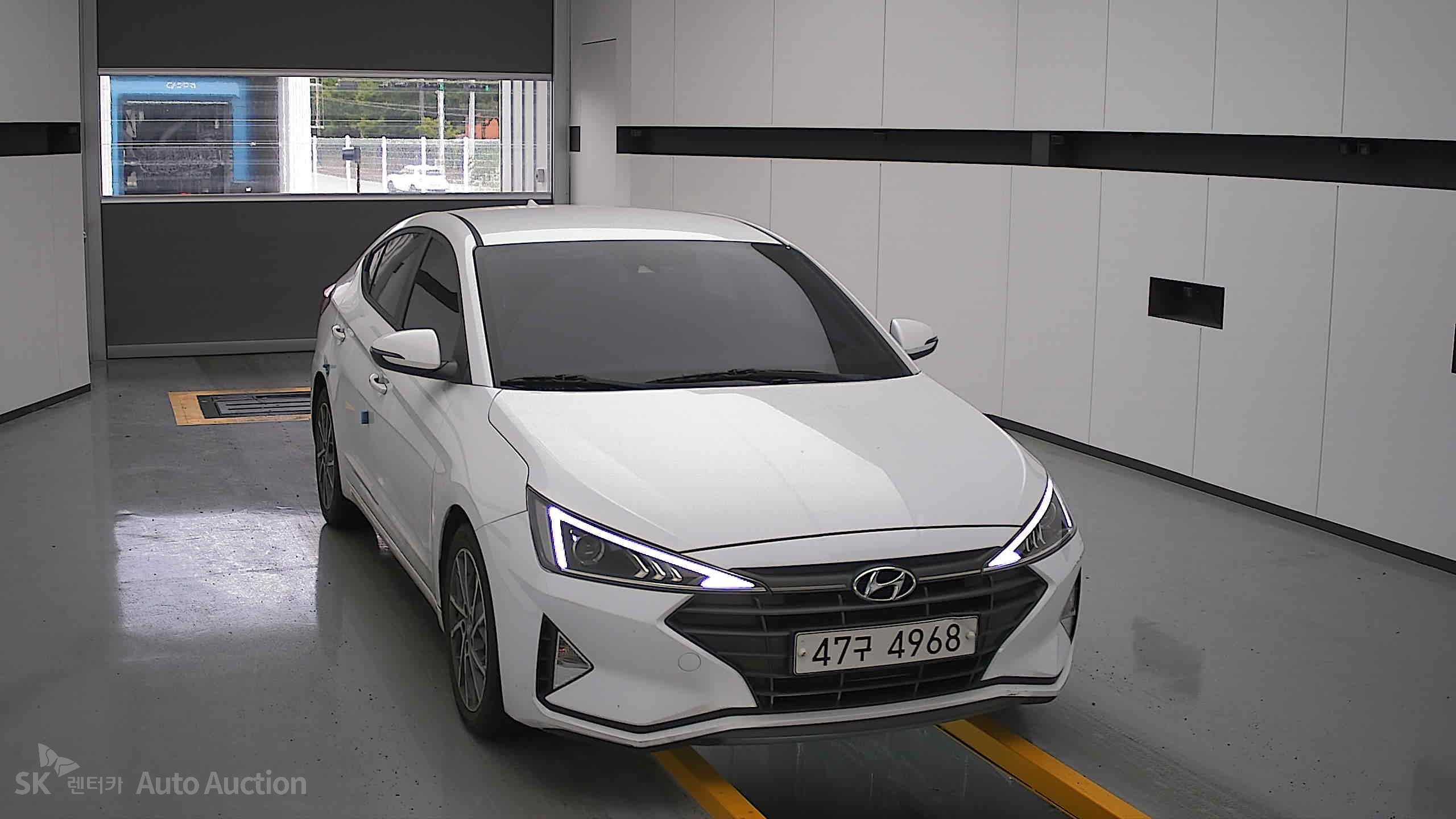 2019 - hyundai avante ad