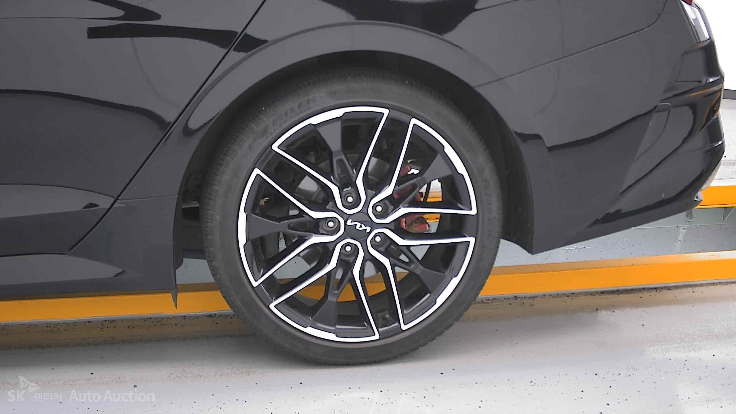 2023 - kia k5