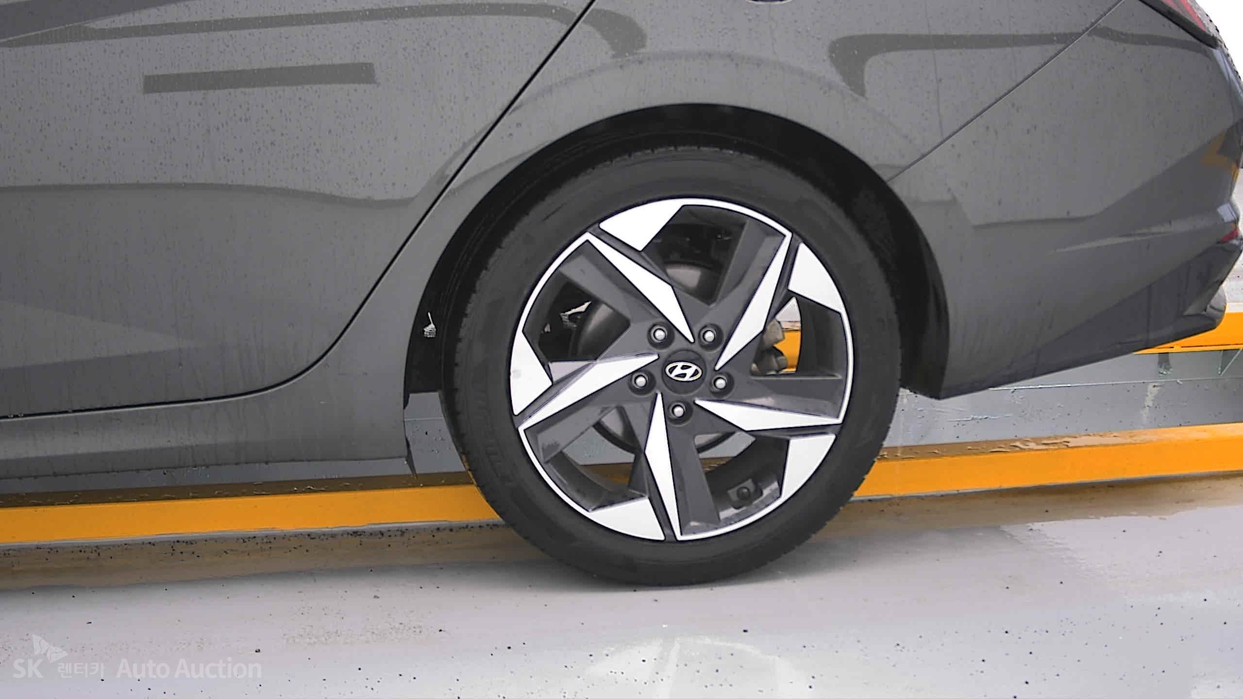 2023 - hyundai avante