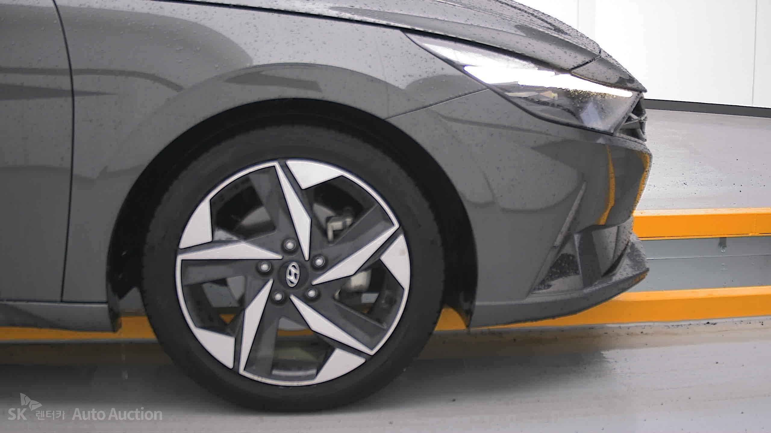 2023 - hyundai avante