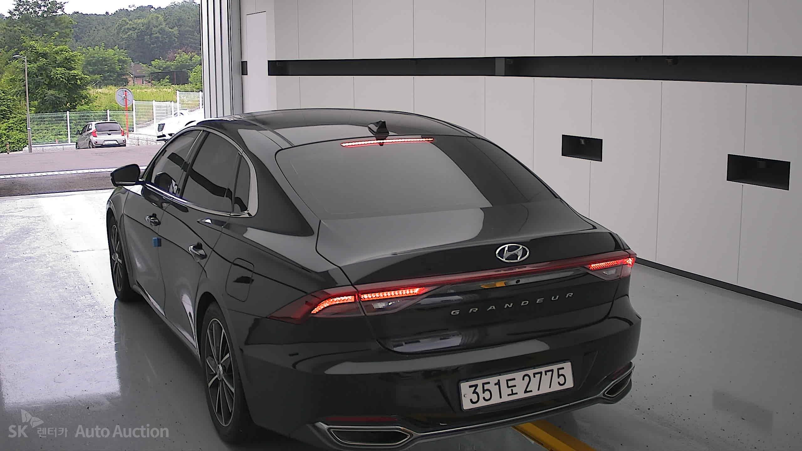 2022 - hyundai grandeur