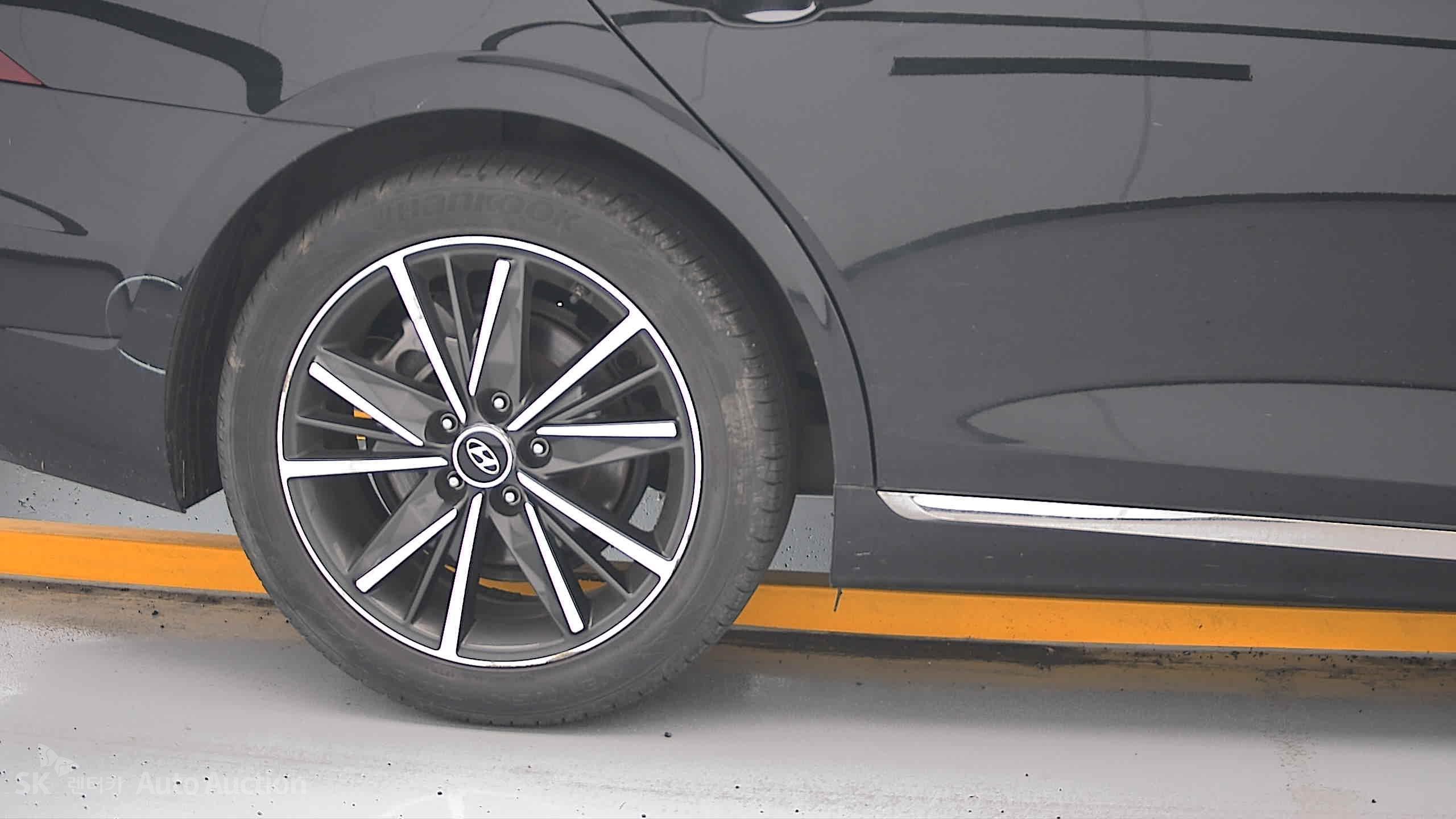 2022 - hyundai grandeur