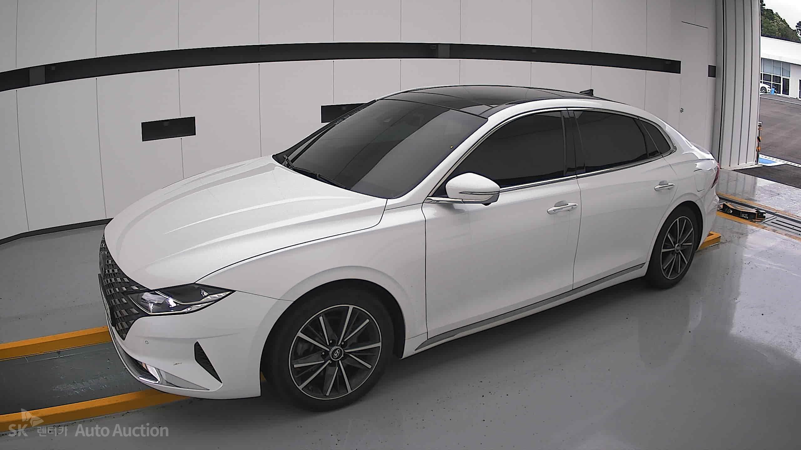 2022 - hyundai grandeur