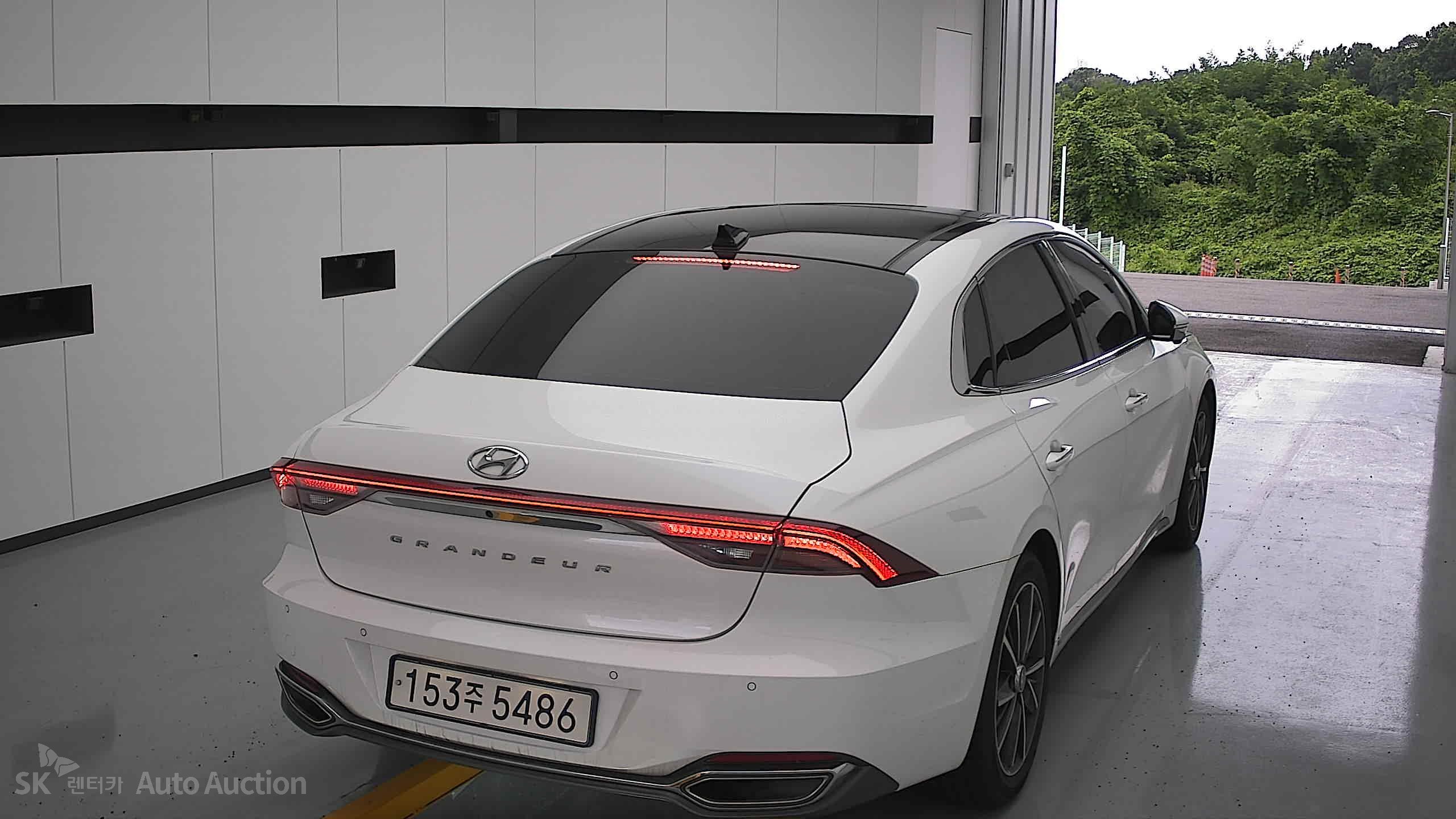 2022 - hyundai grandeur