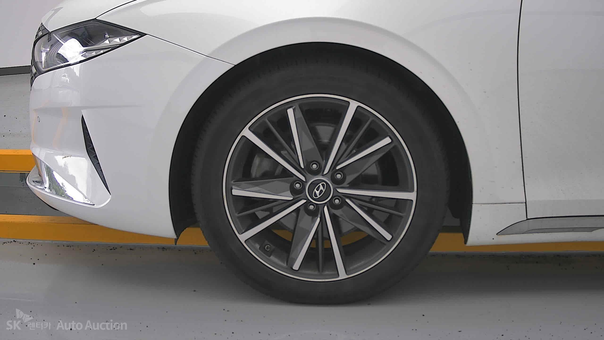 2022 - hyundai grandeur