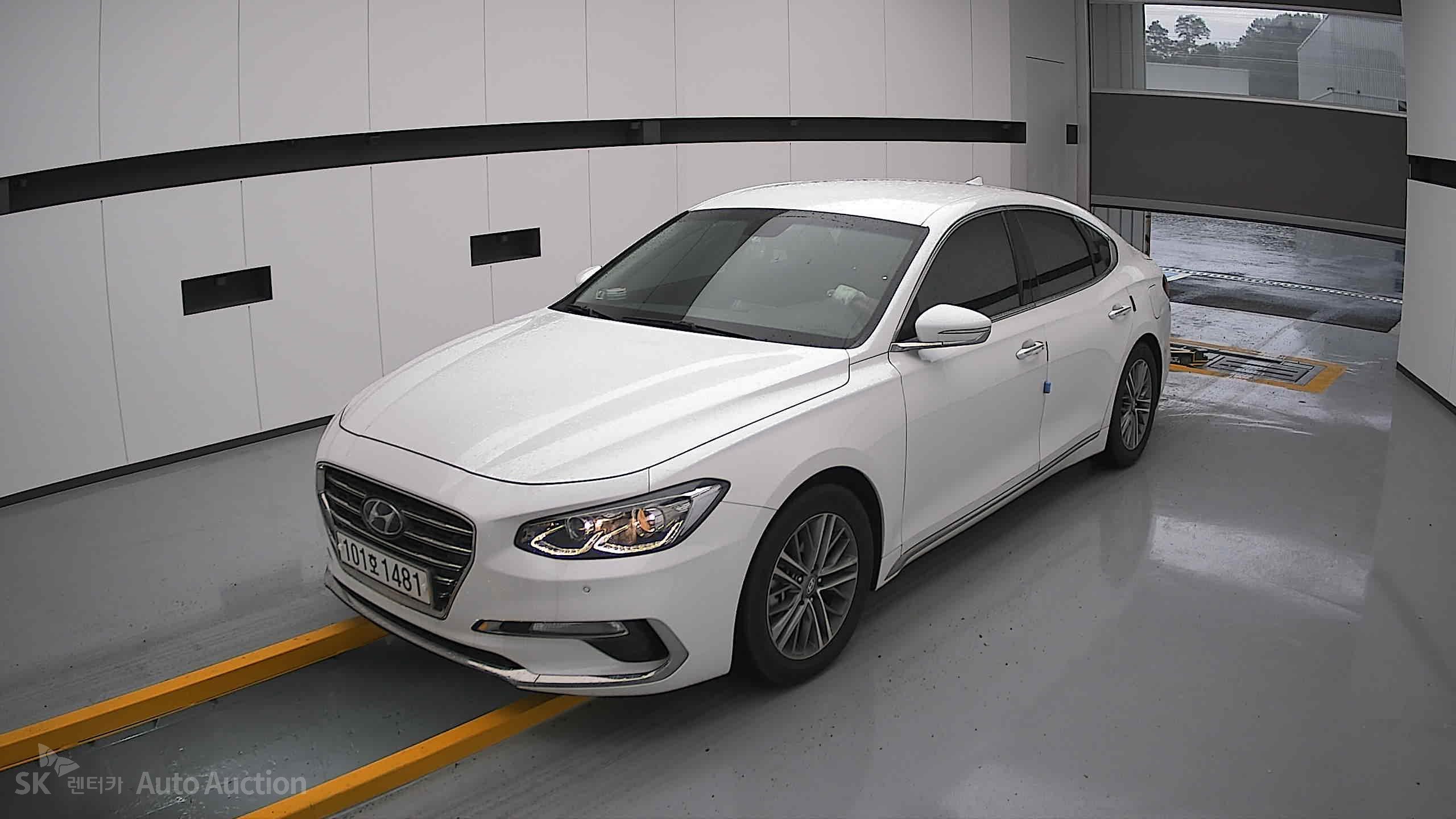2019 - hyundai grandeur