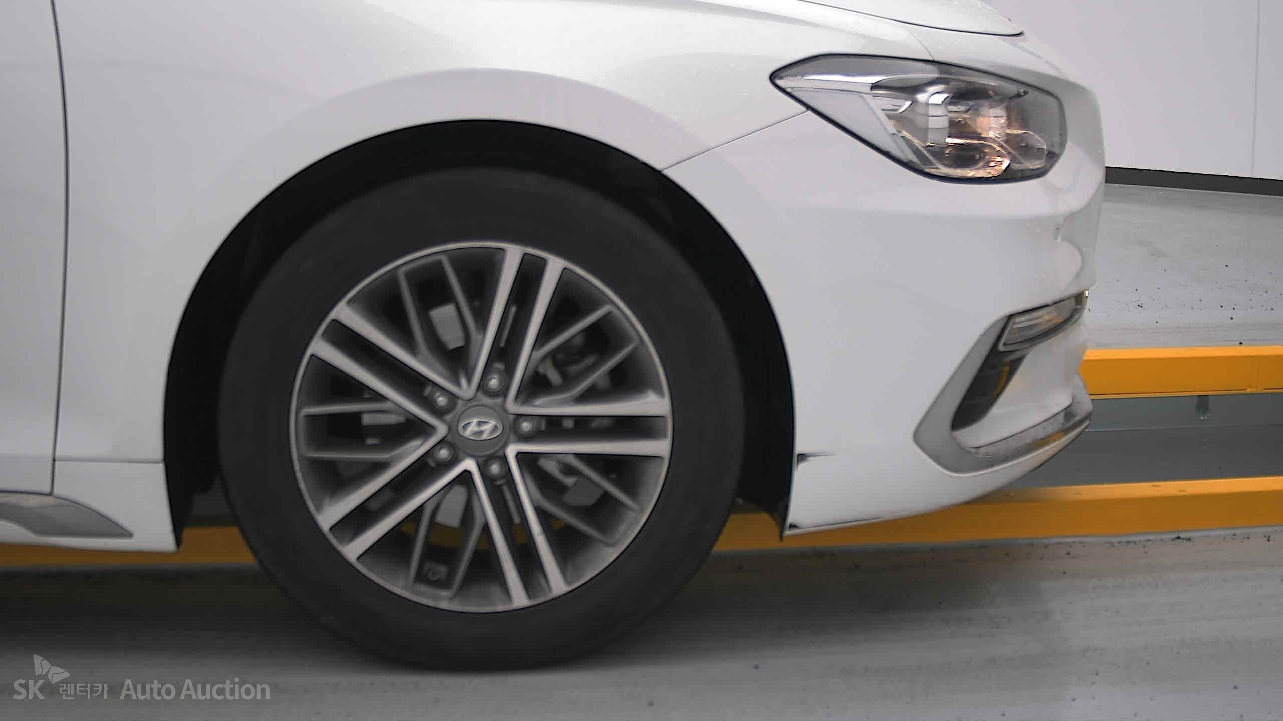 2019 - hyundai grandeur