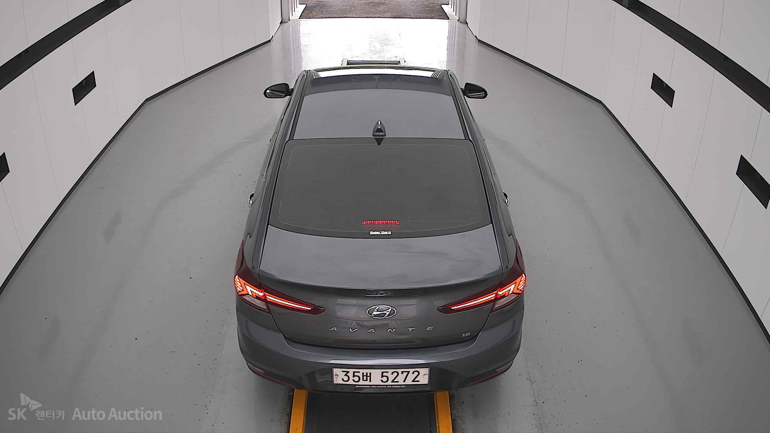 2019 - hyundai avante ad