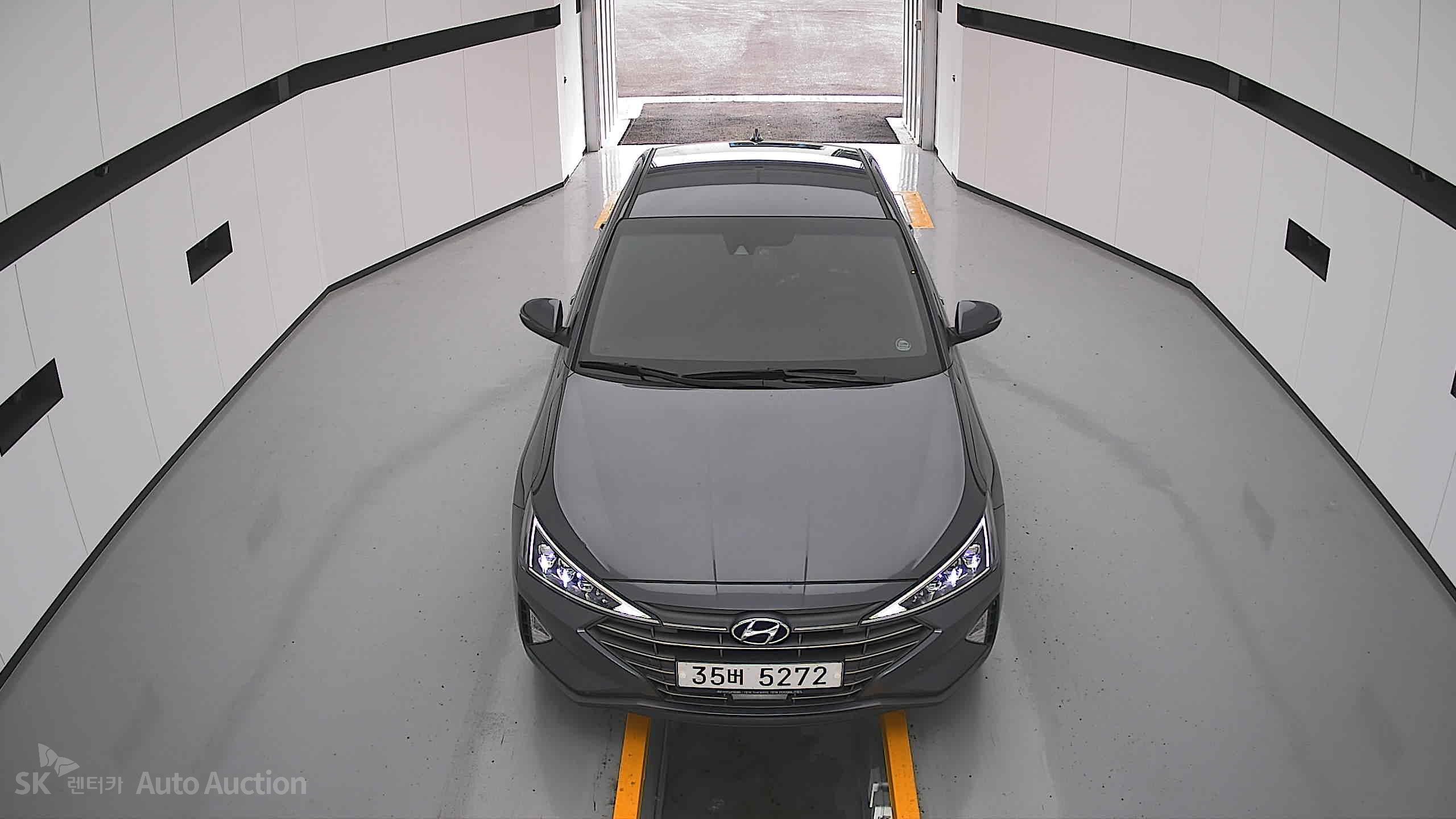 2019 - hyundai avante ad