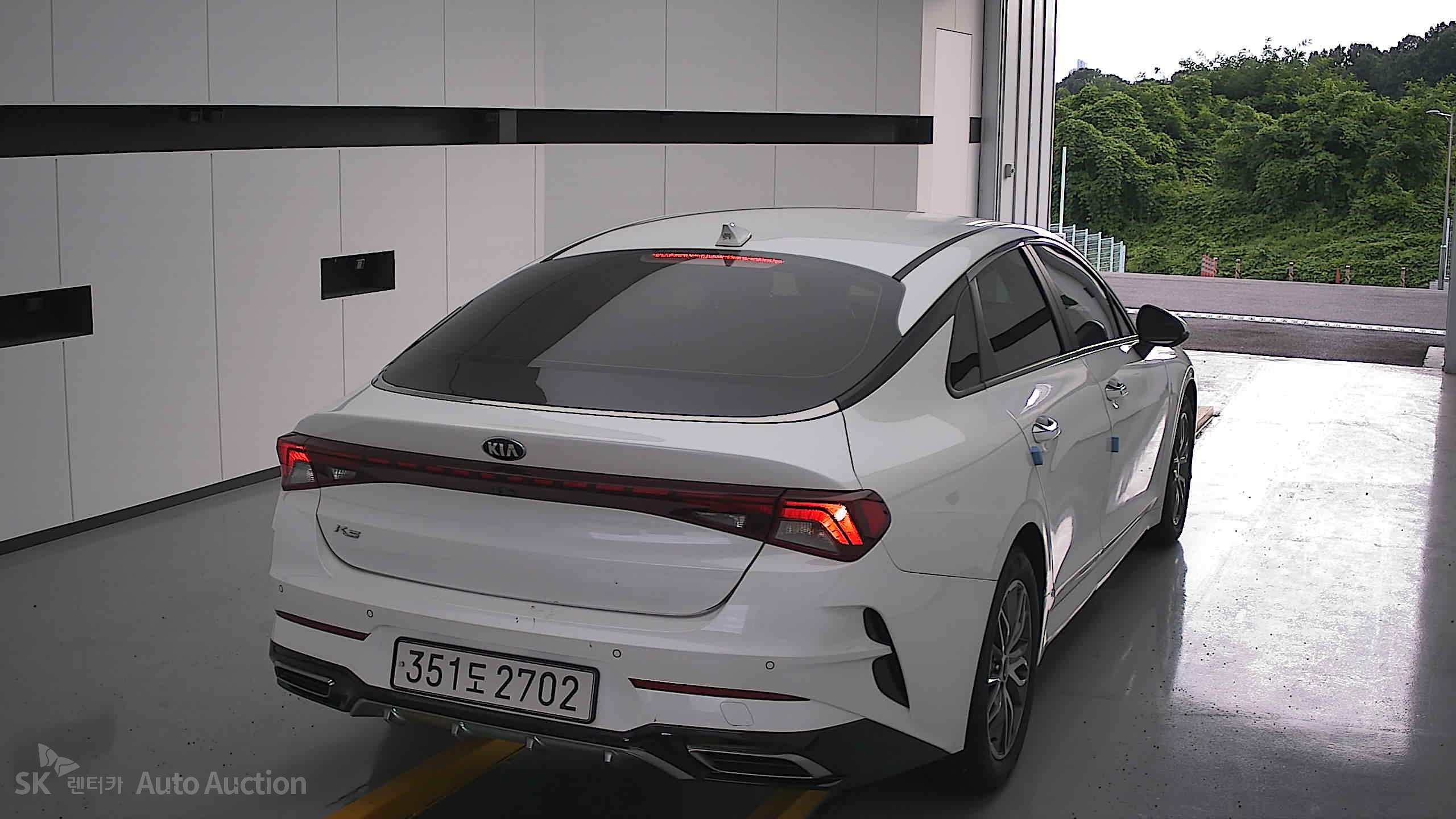 2021 - kia k5