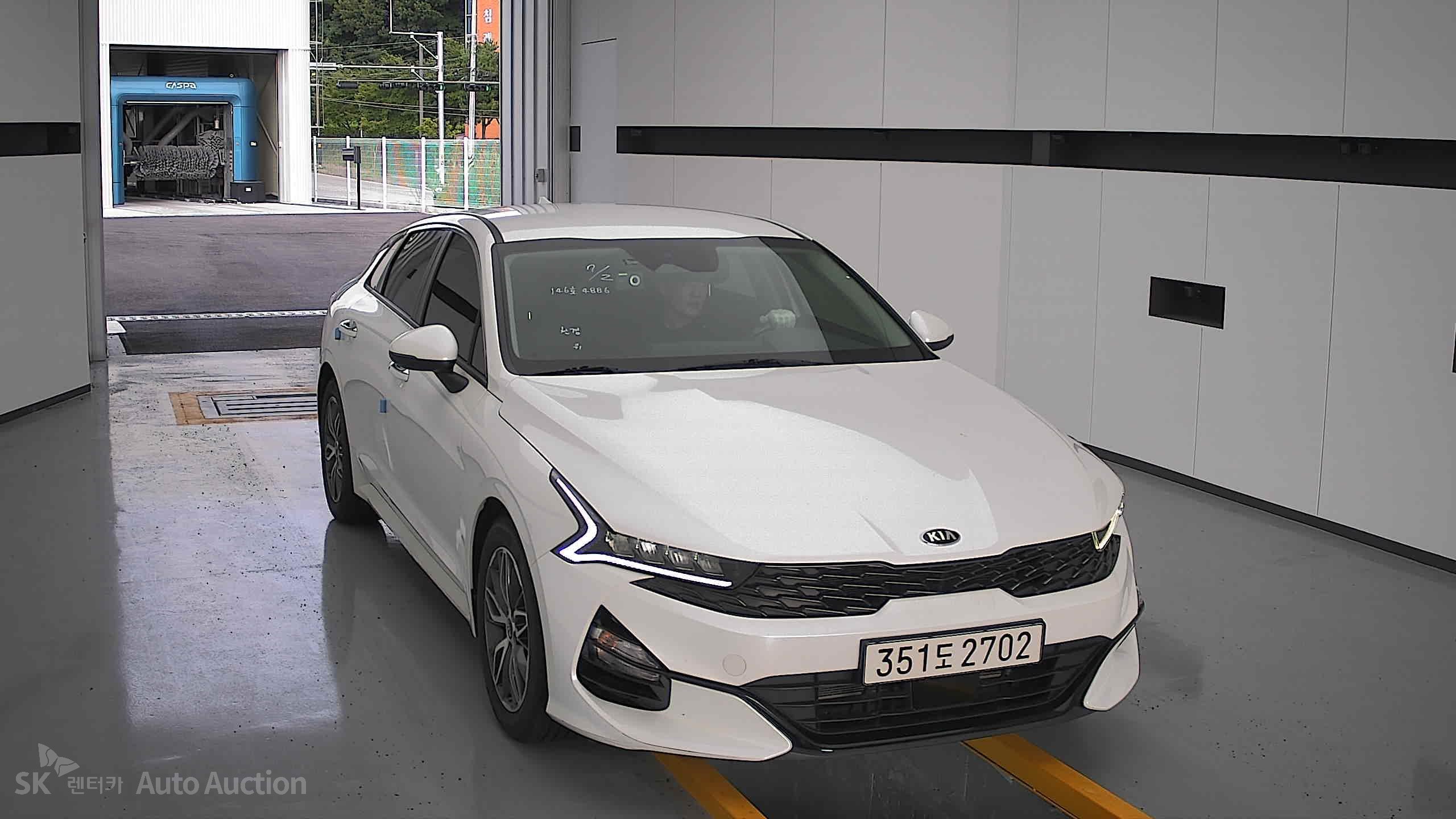 2021 - kia k5