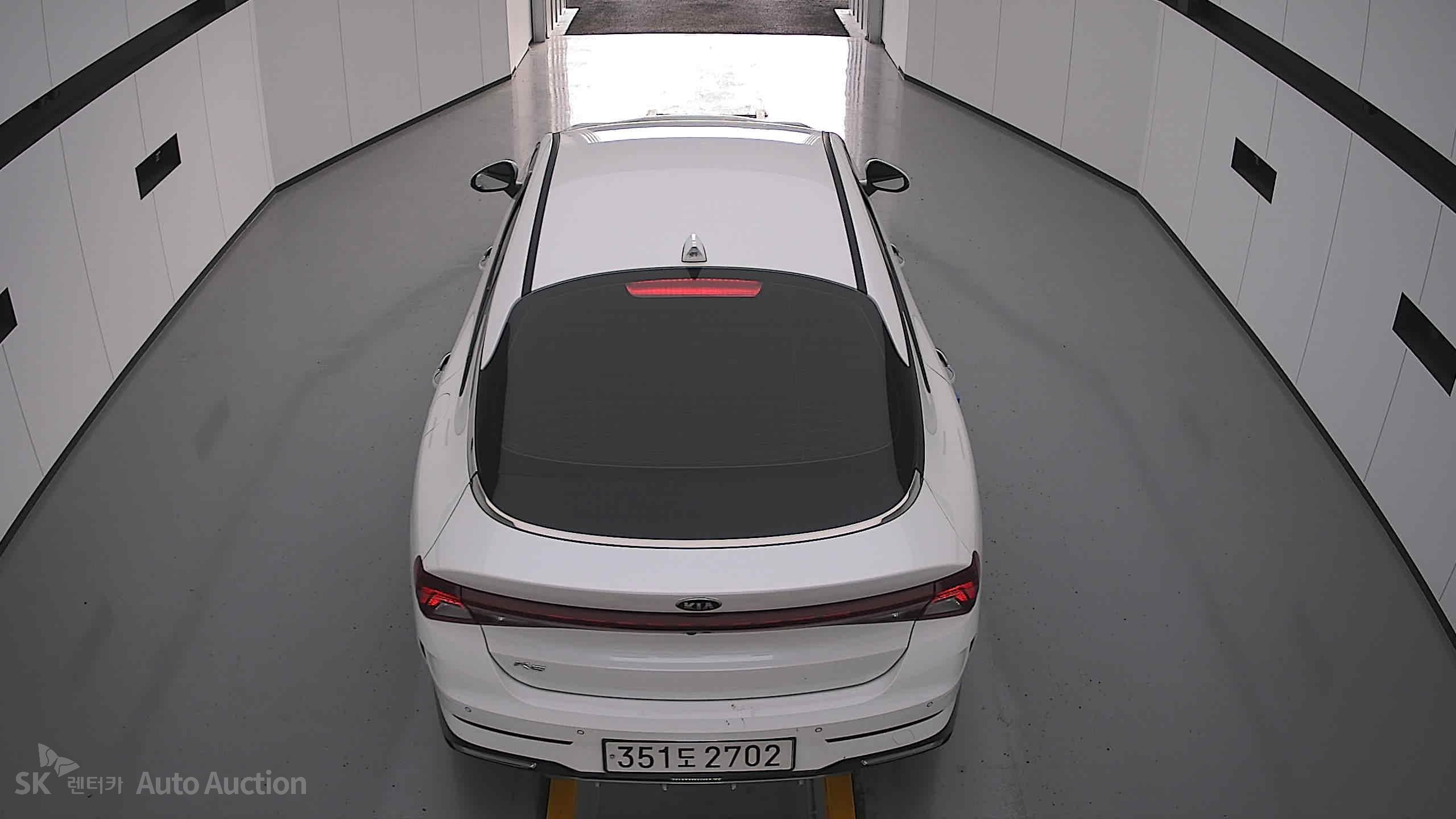 2021 - kia k5