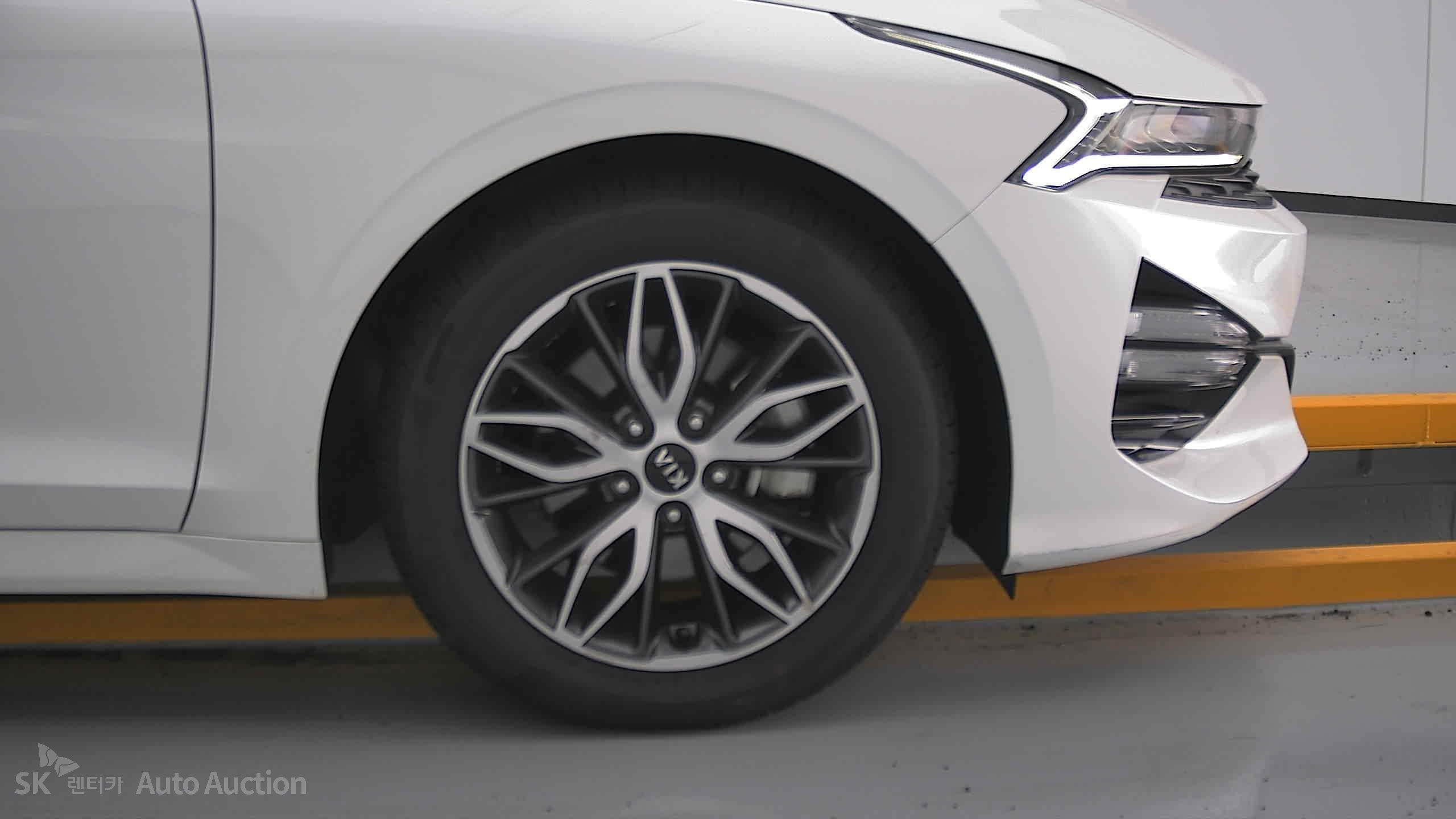 2021 - kia k5