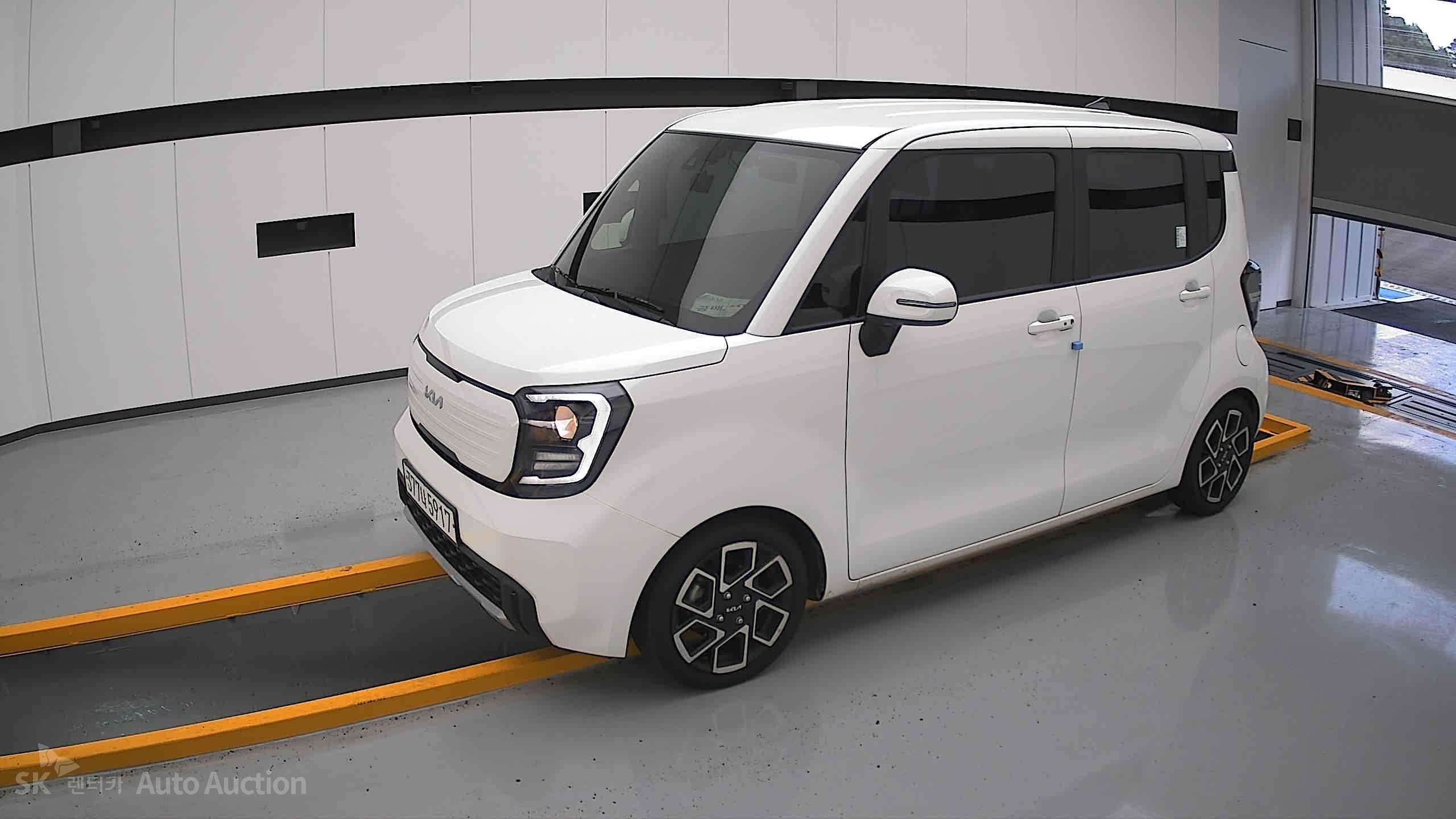 2023 - kia ray