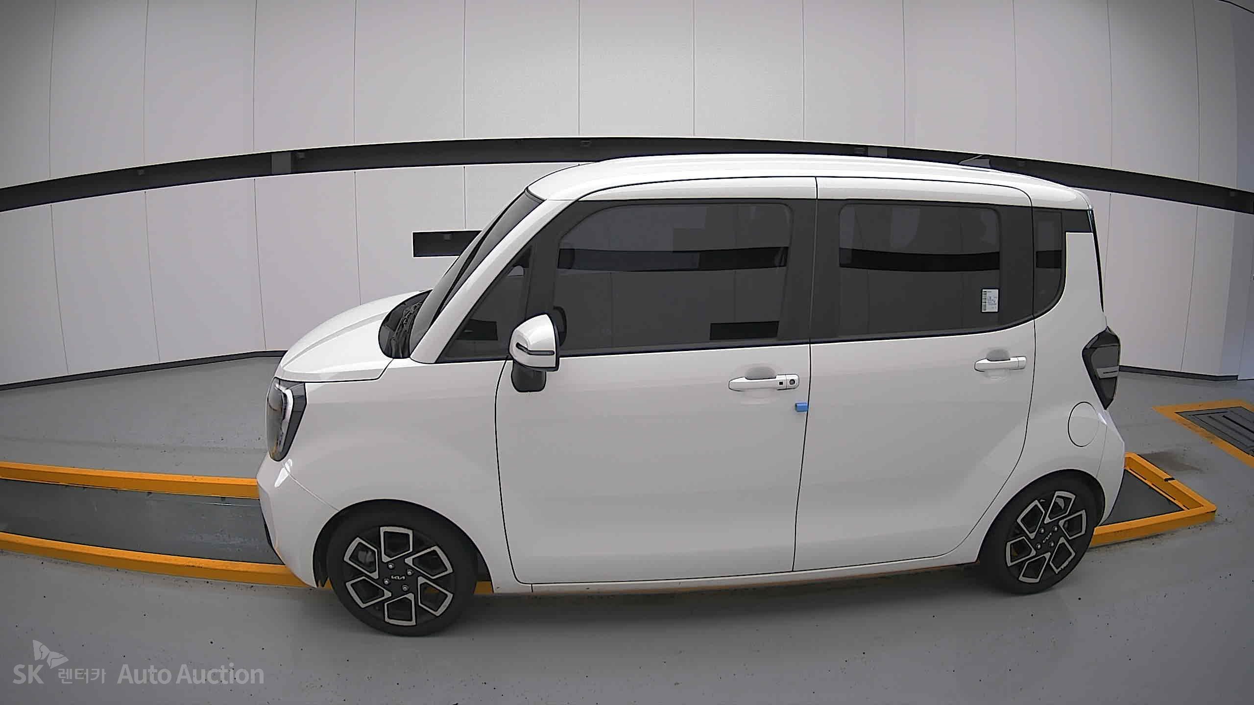 2023 - kia ray