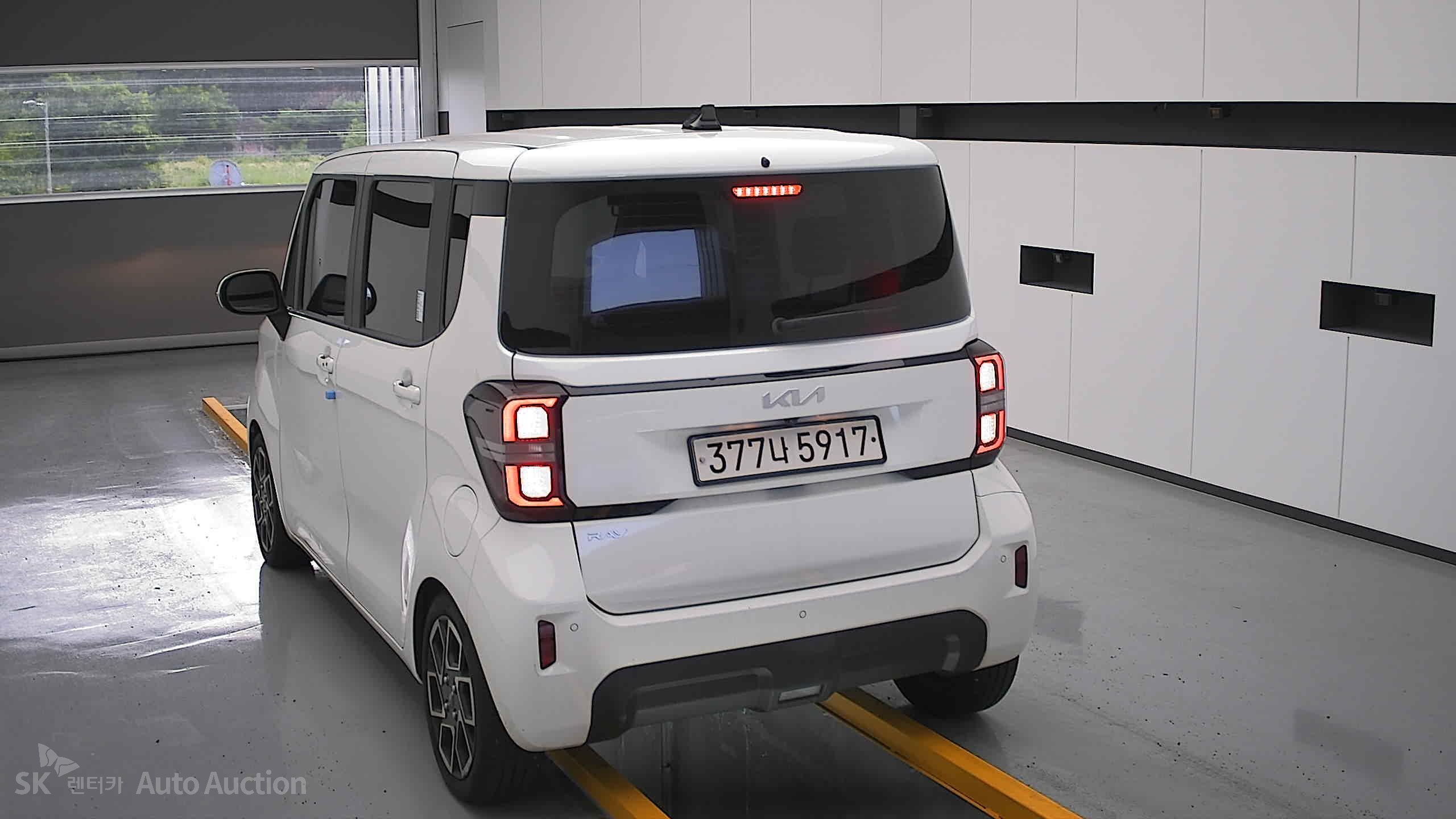 2023 - kia ray